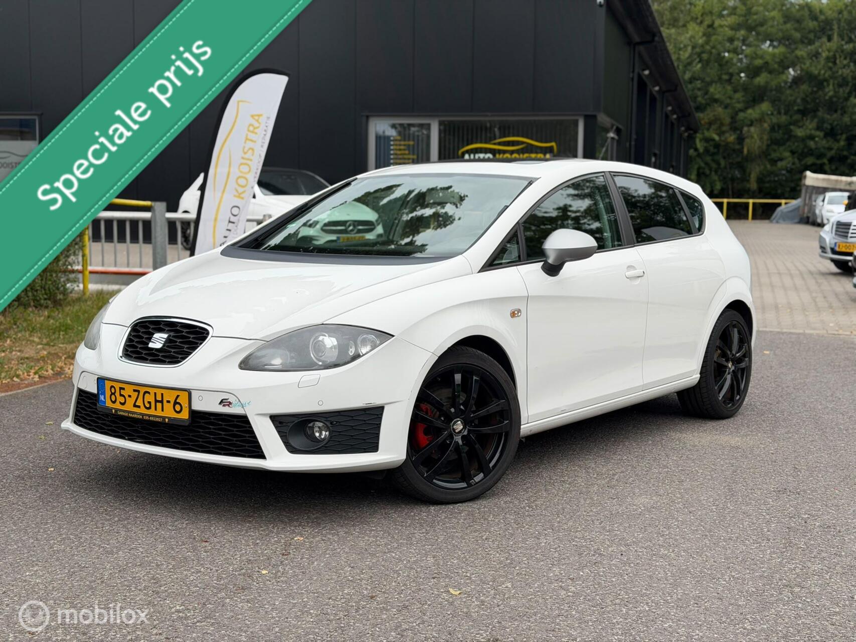 Seat Leon 1.8 TFSI FR HANDEL/EXPORT LOOPT OP 3 CILINDERS! 2012 - voorkant