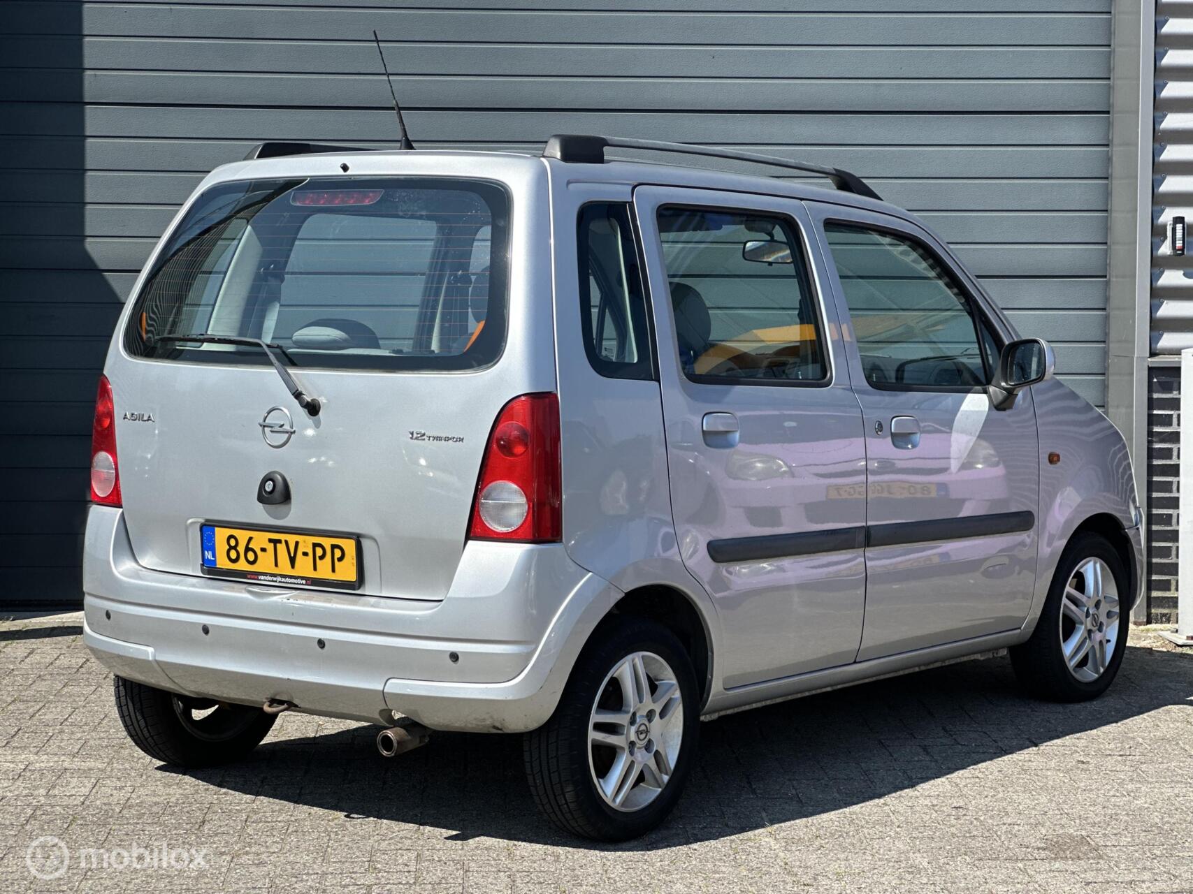 Foto van Opel Agila