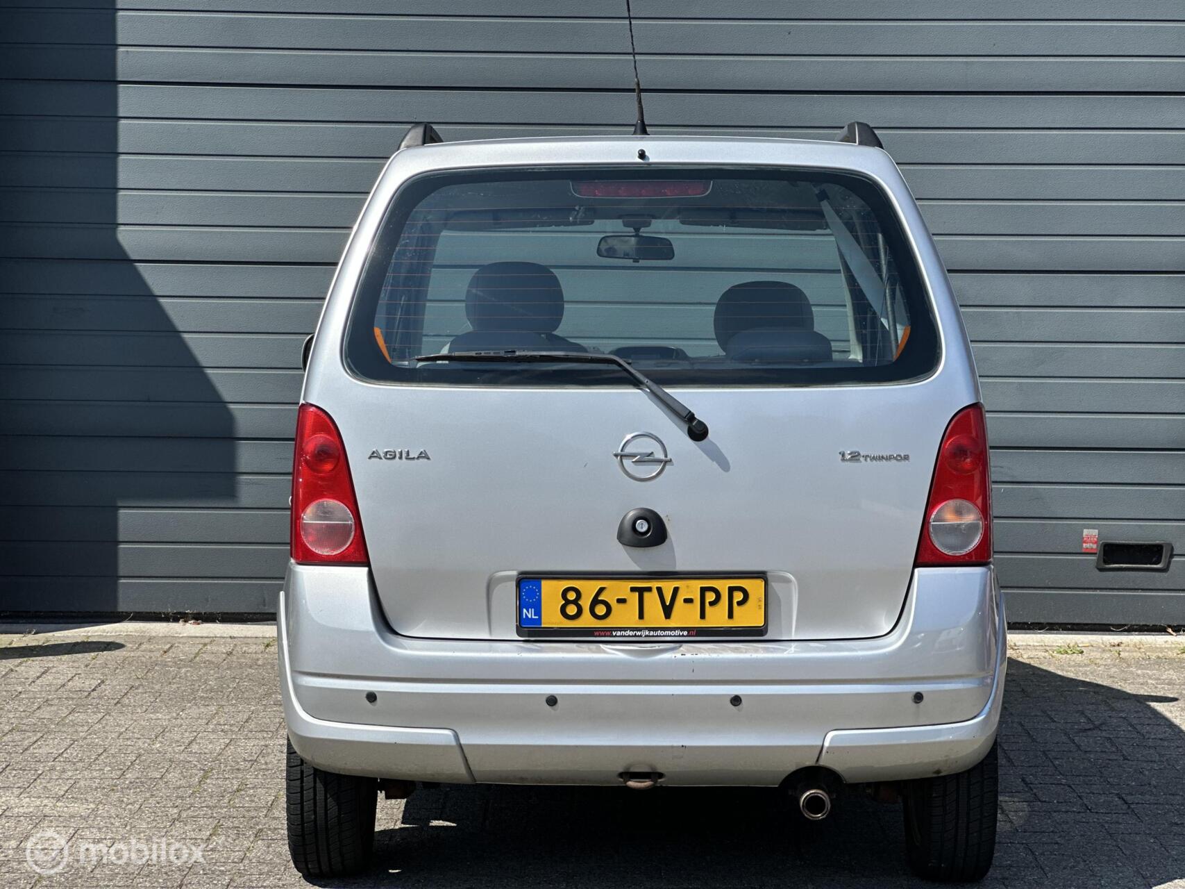 Foto van Opel Agila