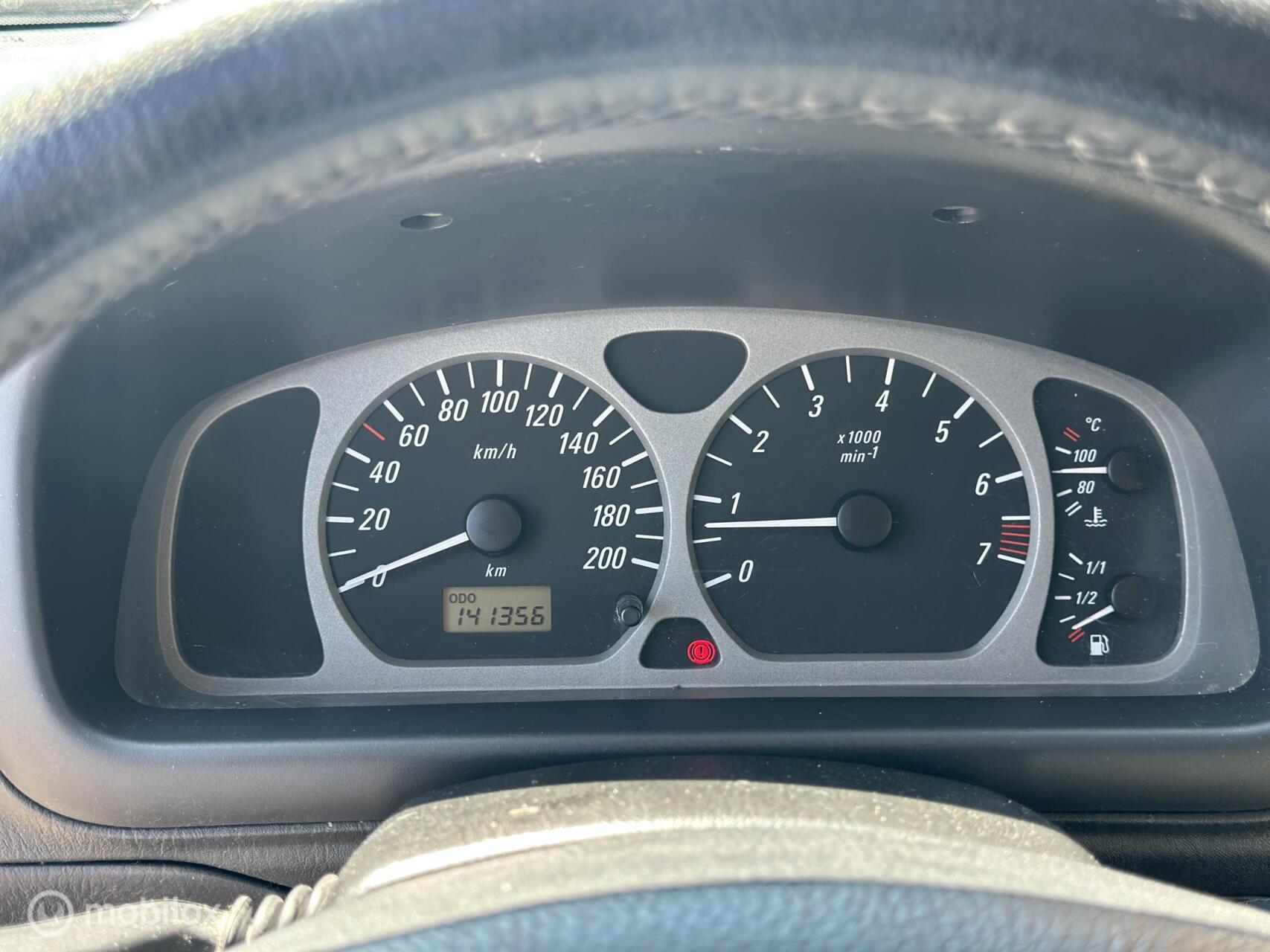 Foto van Opel Agila
