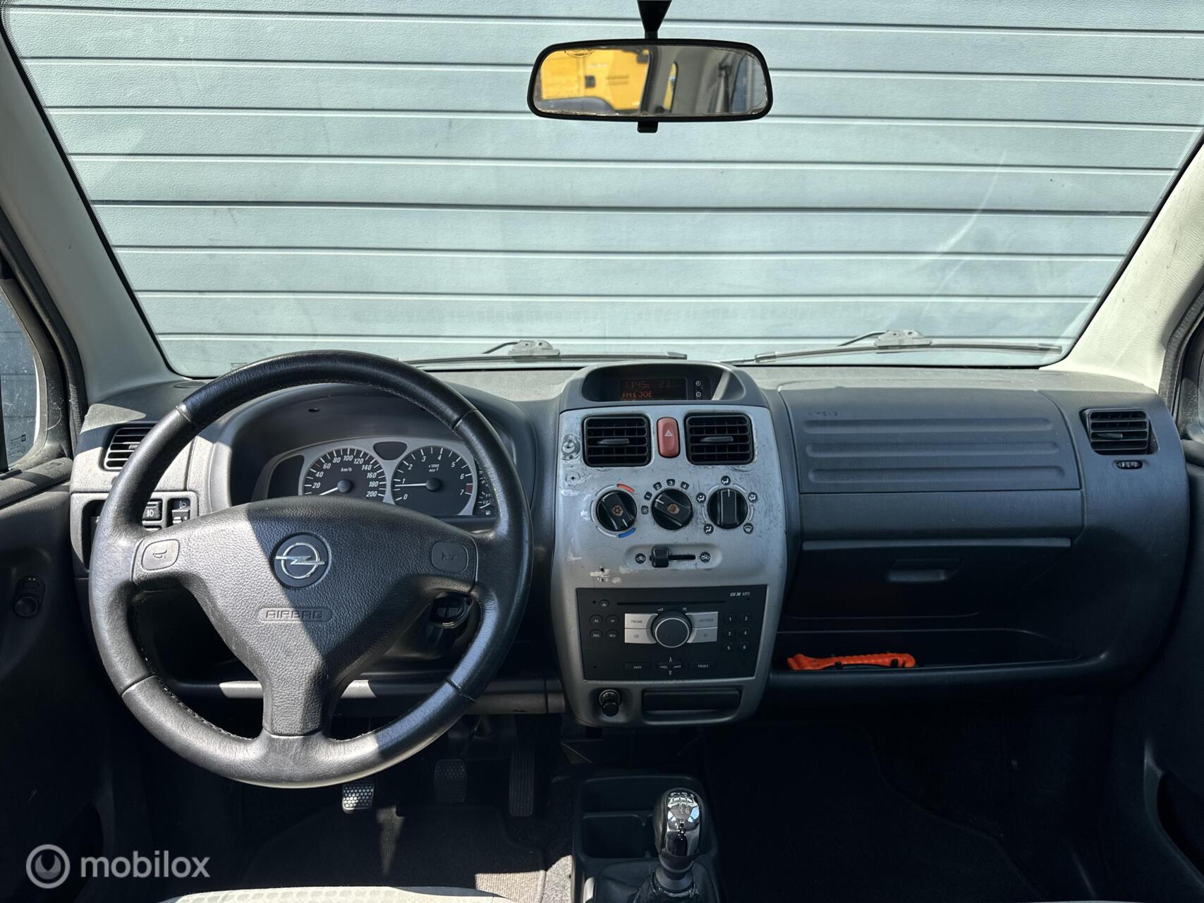 Foto van Opel Agila
