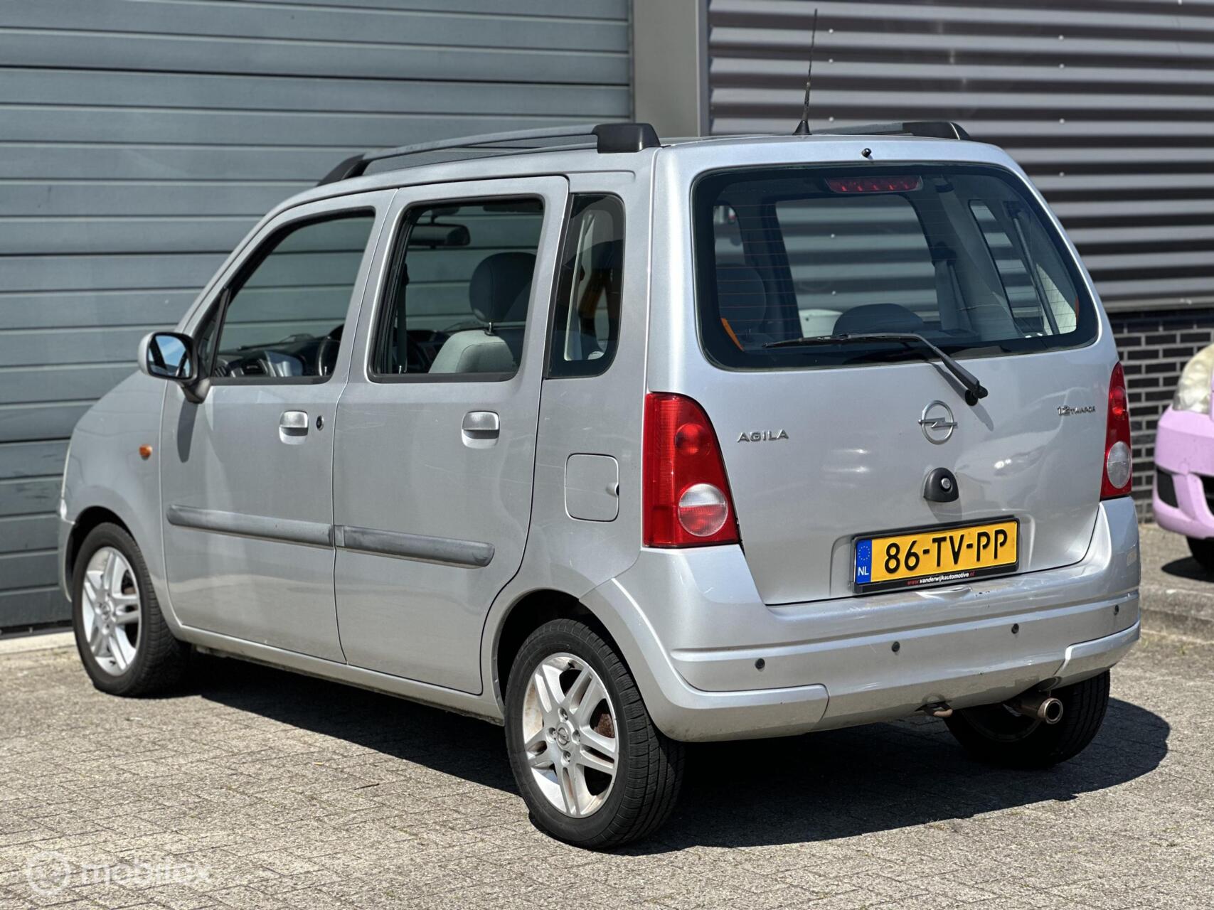Foto van Opel Agila