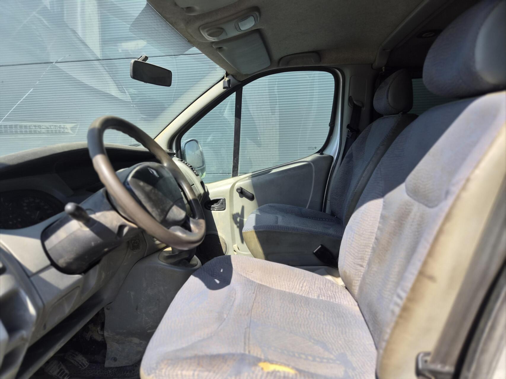 Foto van Renault Trafic 1000 L1 H1 1.9 Dci 82