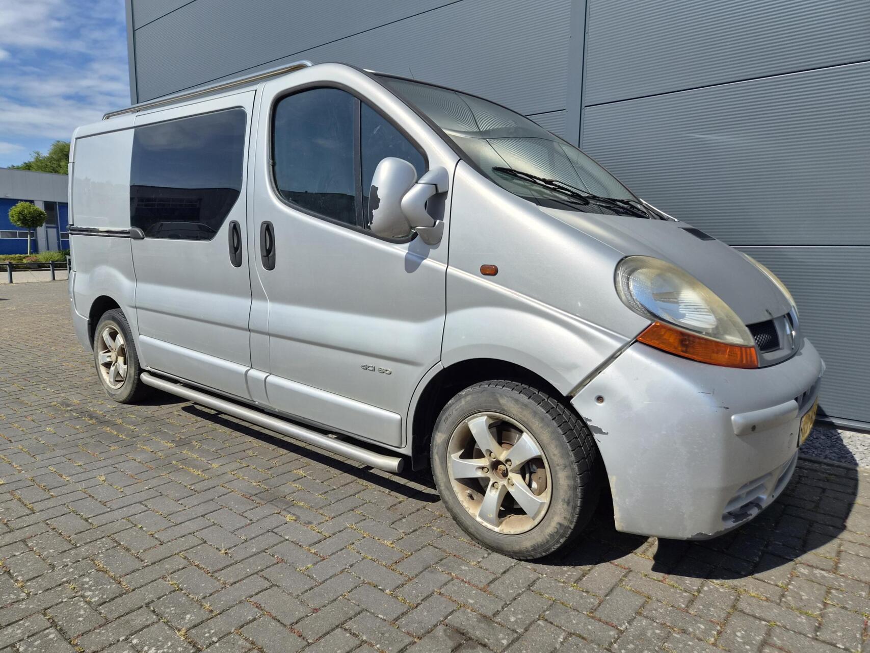 Foto van Renault Trafic 1000 L1 H1 1.9 Dci 82