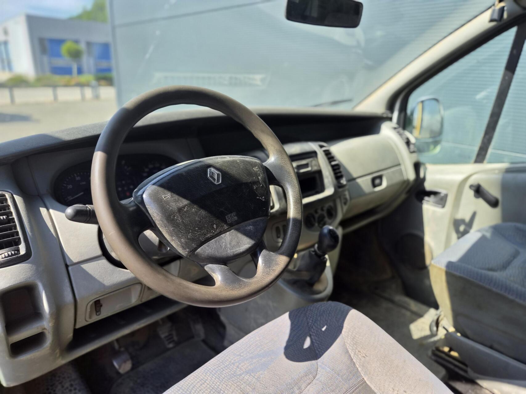 Foto van Renault Trafic 1000 L1 H1 1.9 Dci 82