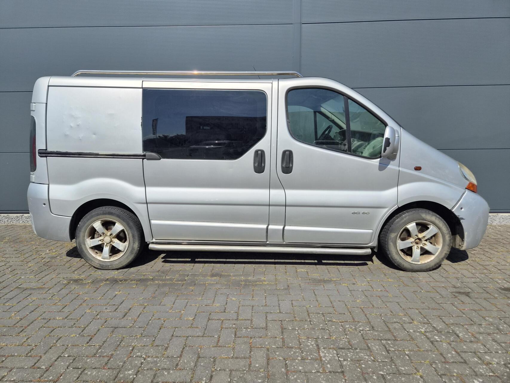 Foto van Renault Trafic 1000 L1 H1 1.9 Dci 82
