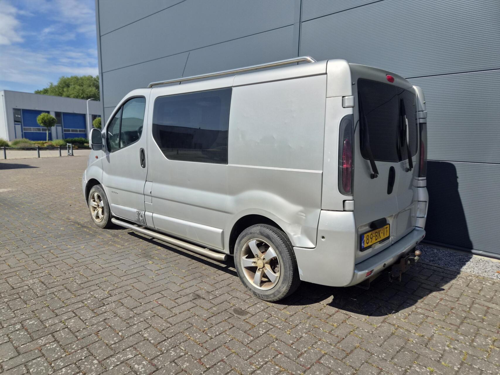 Foto van Renault Trafic 1000 L1 H1 1.9 Dci 82