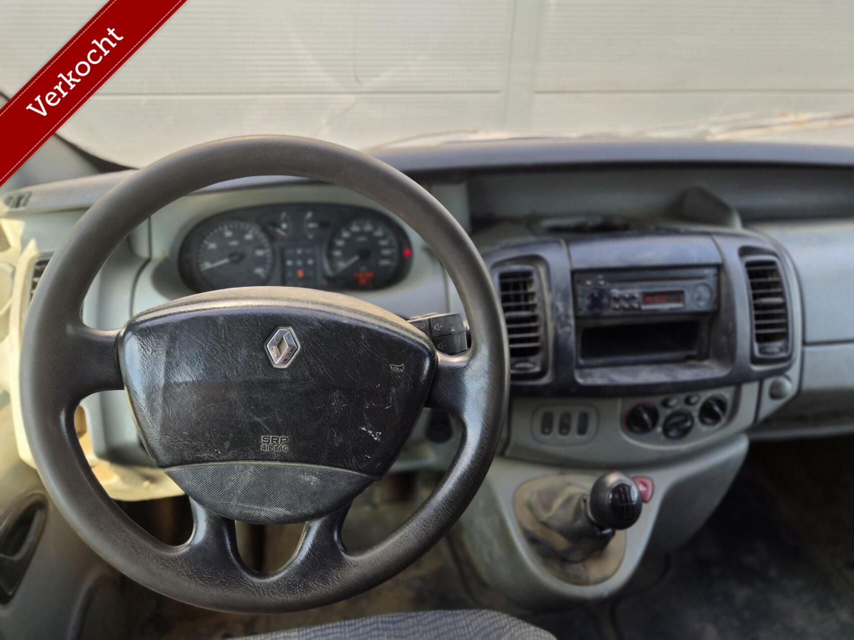 Foto van Renault Trafic 1000 L1 H1 1.9 Dci 82