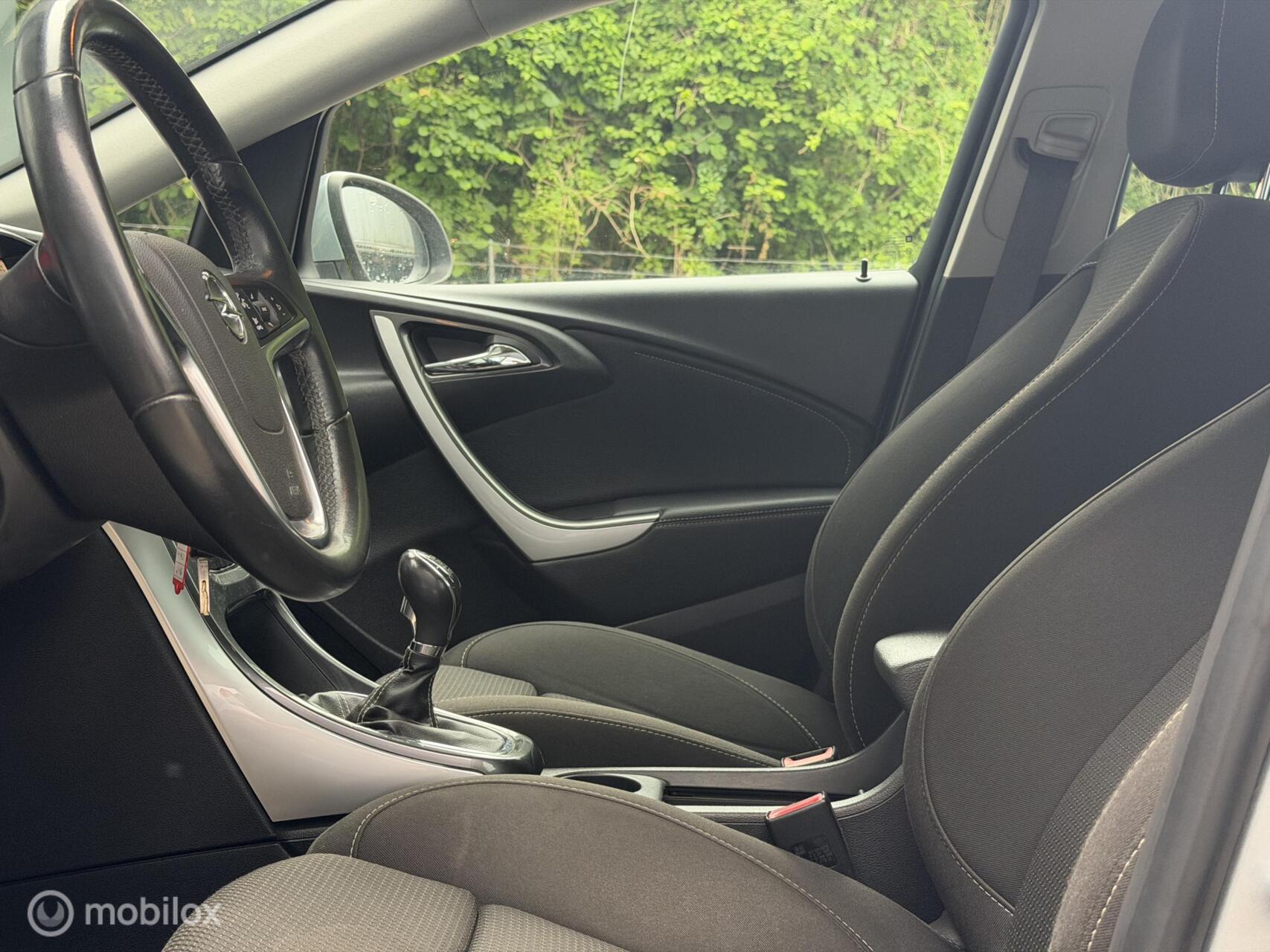 Foto van Opel Astra Sports Tourer