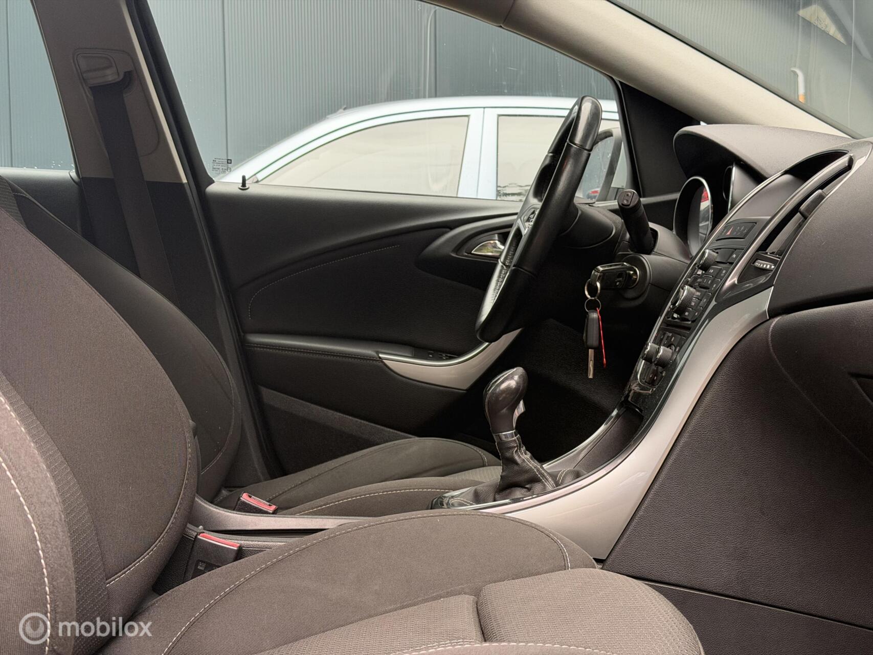 Foto van Opel Astra Sports Tourer