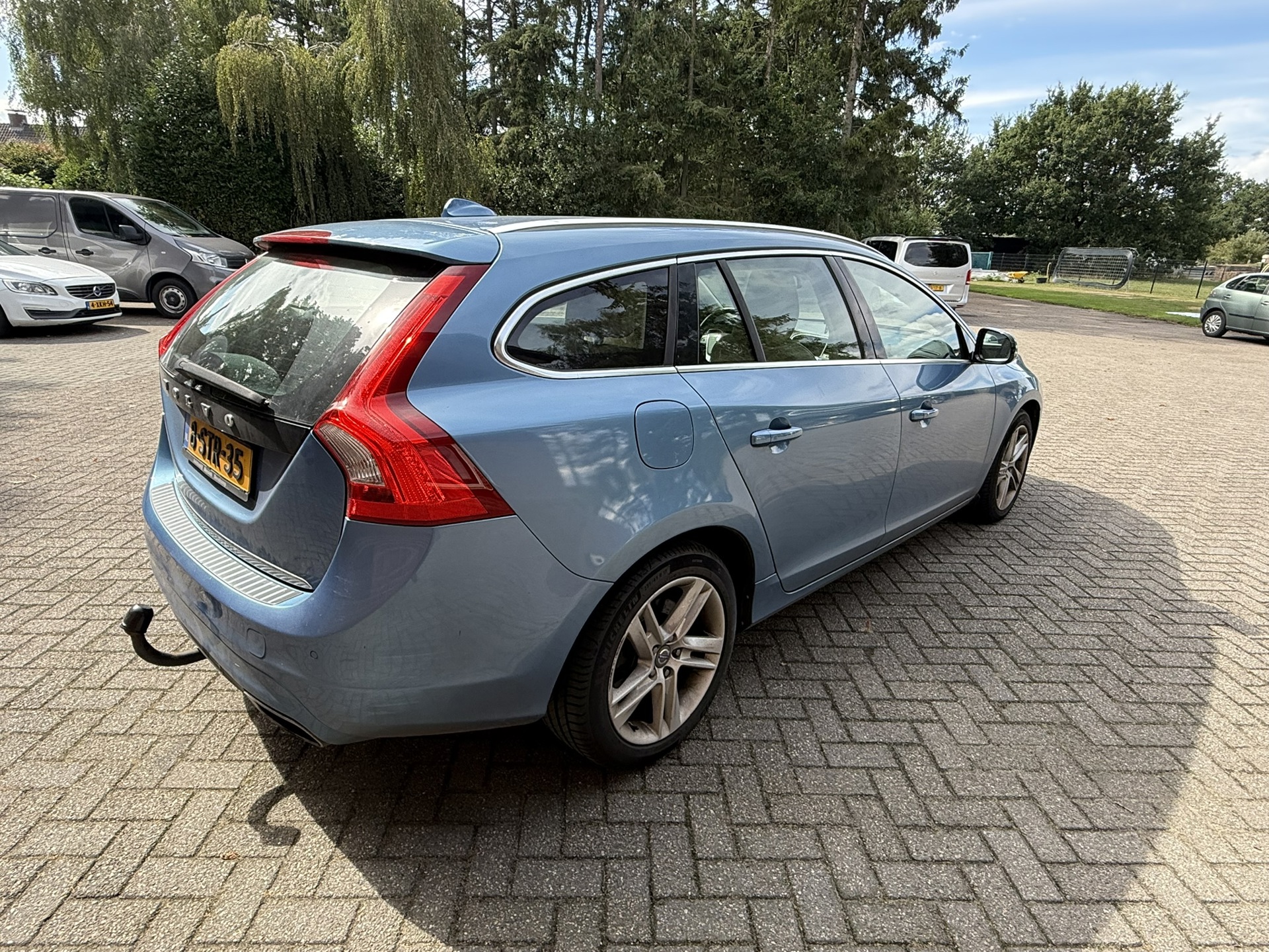 Foto van Volvo V60 Plug In Hybrid