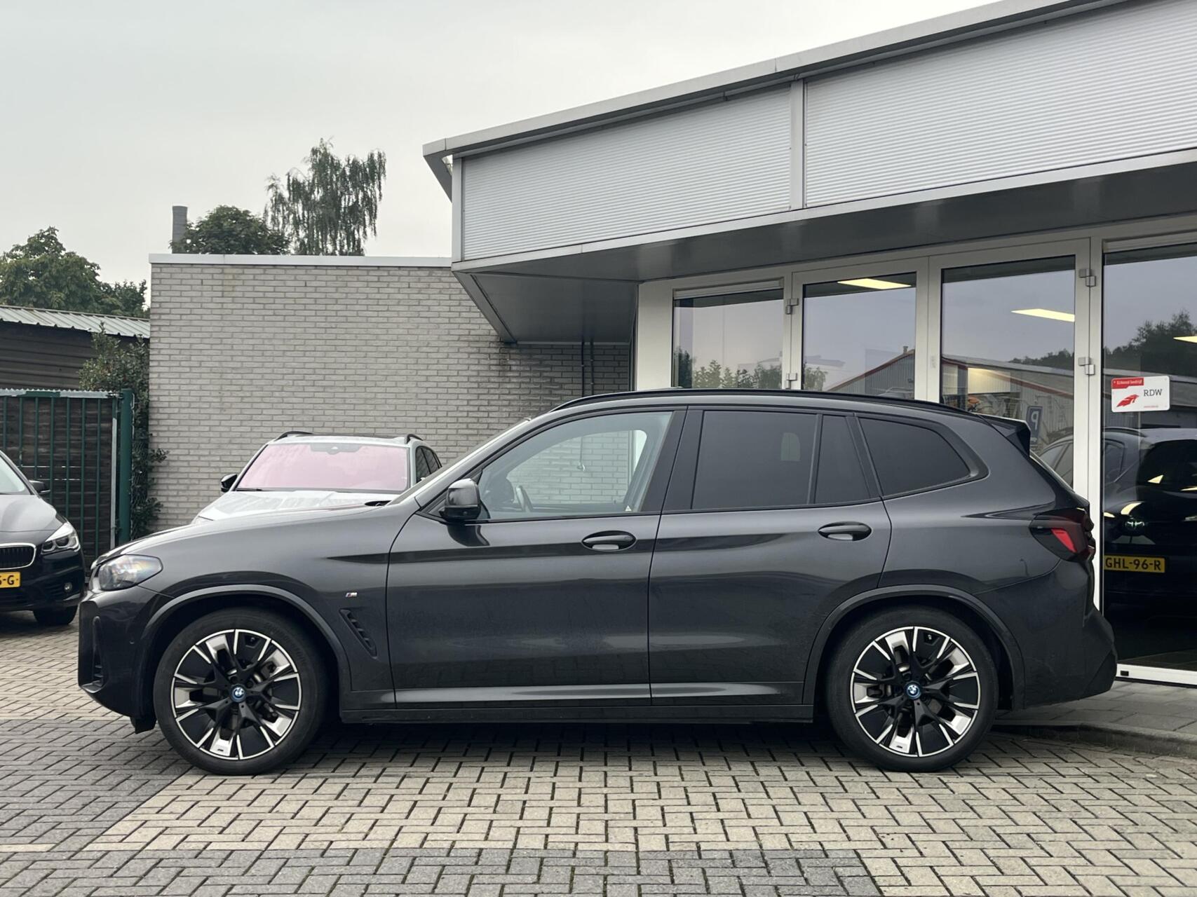 Foto van BMW Ix3