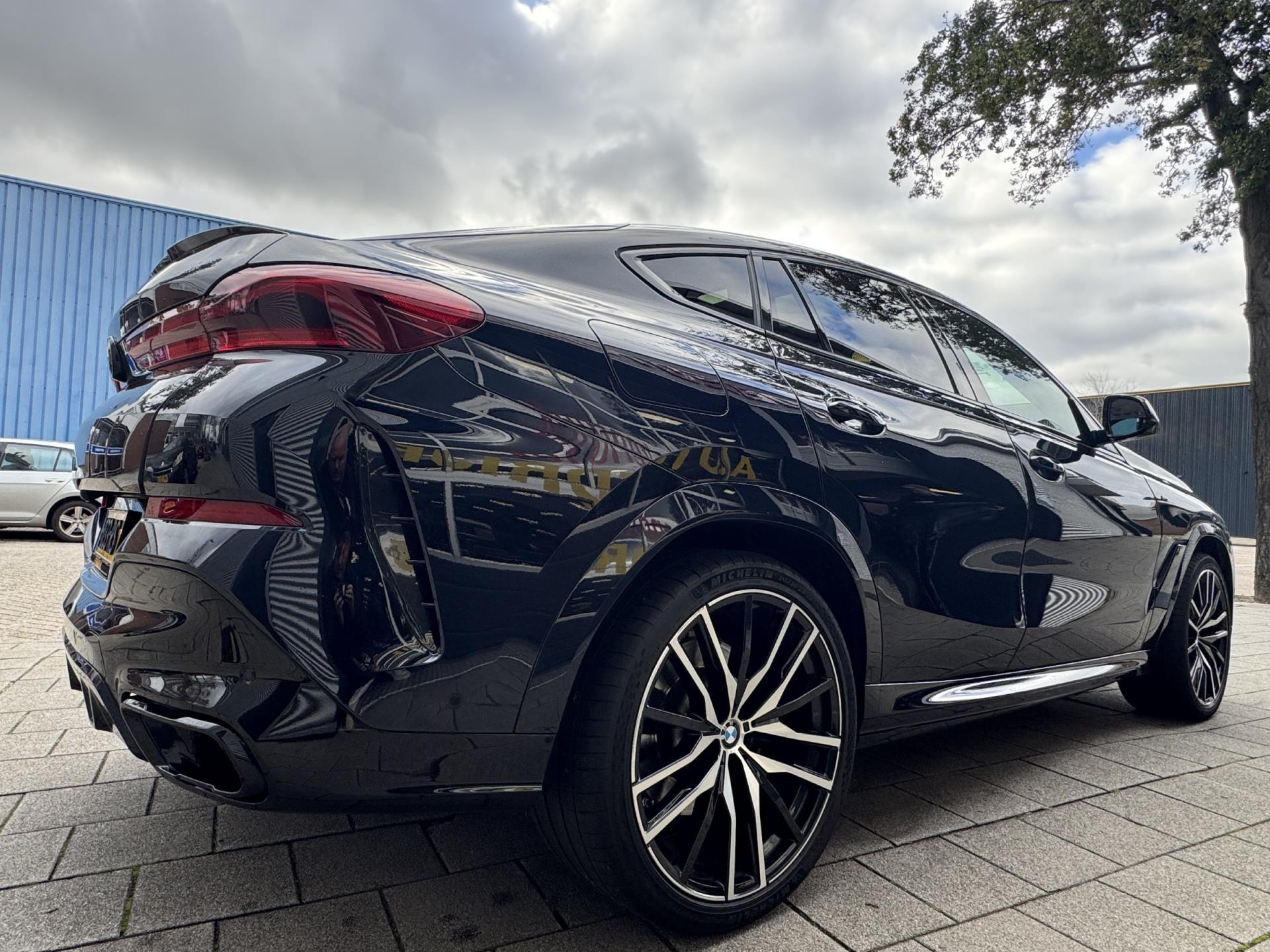 Foto van BMW X6 Xdrive30d