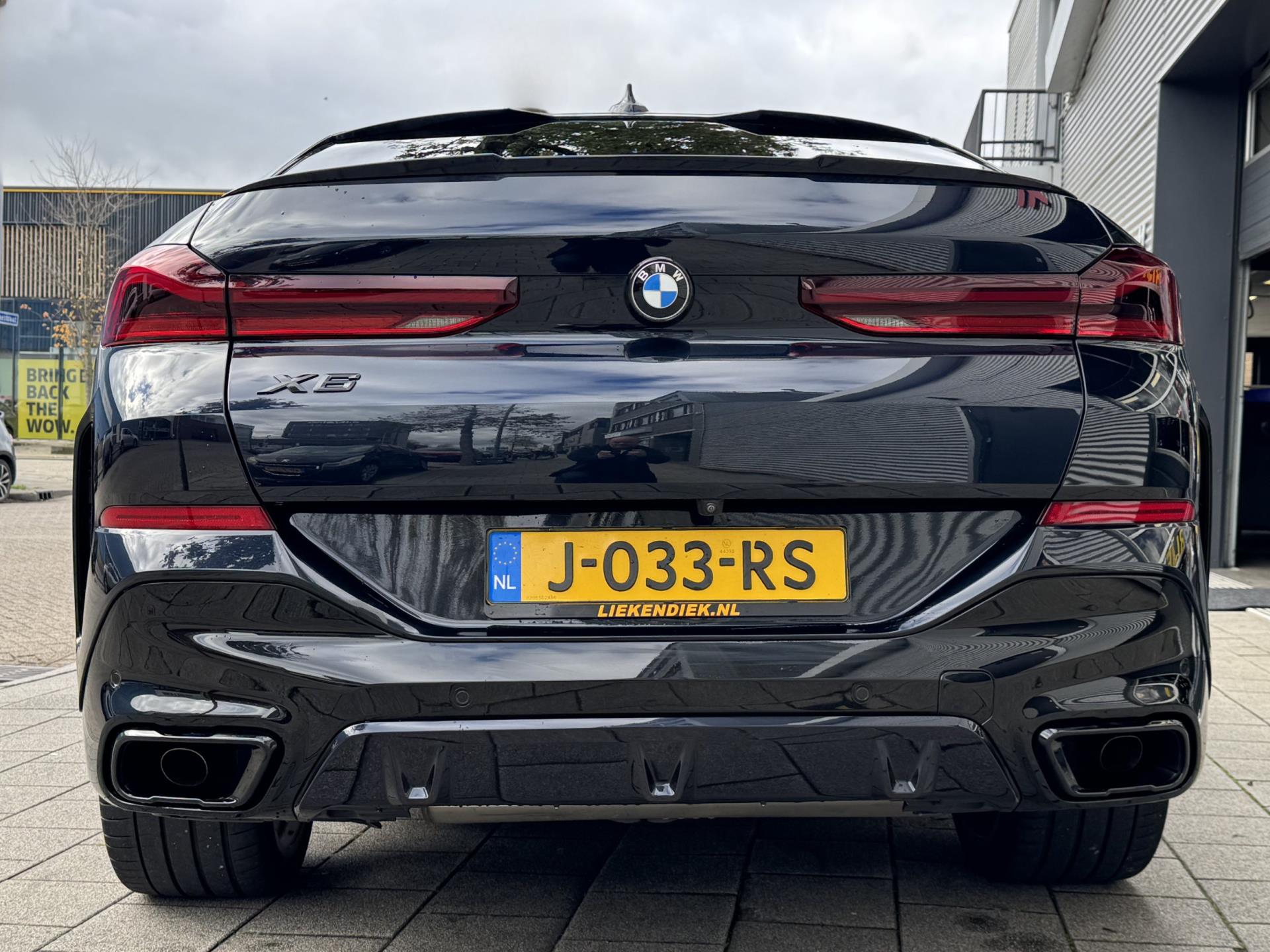 Foto van BMW X6 Xdrive30d