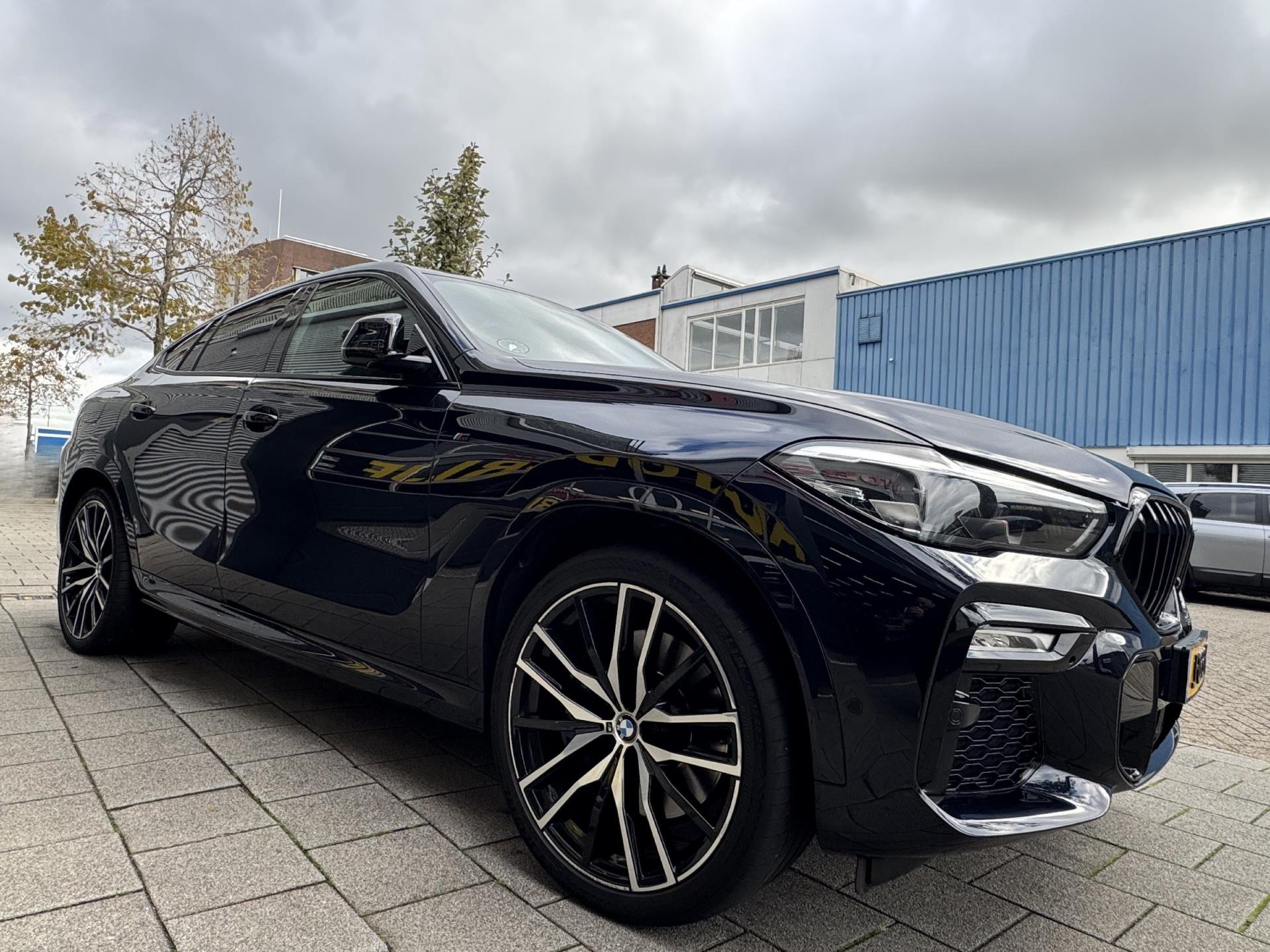 Foto van BMW X6 Xdrive30d