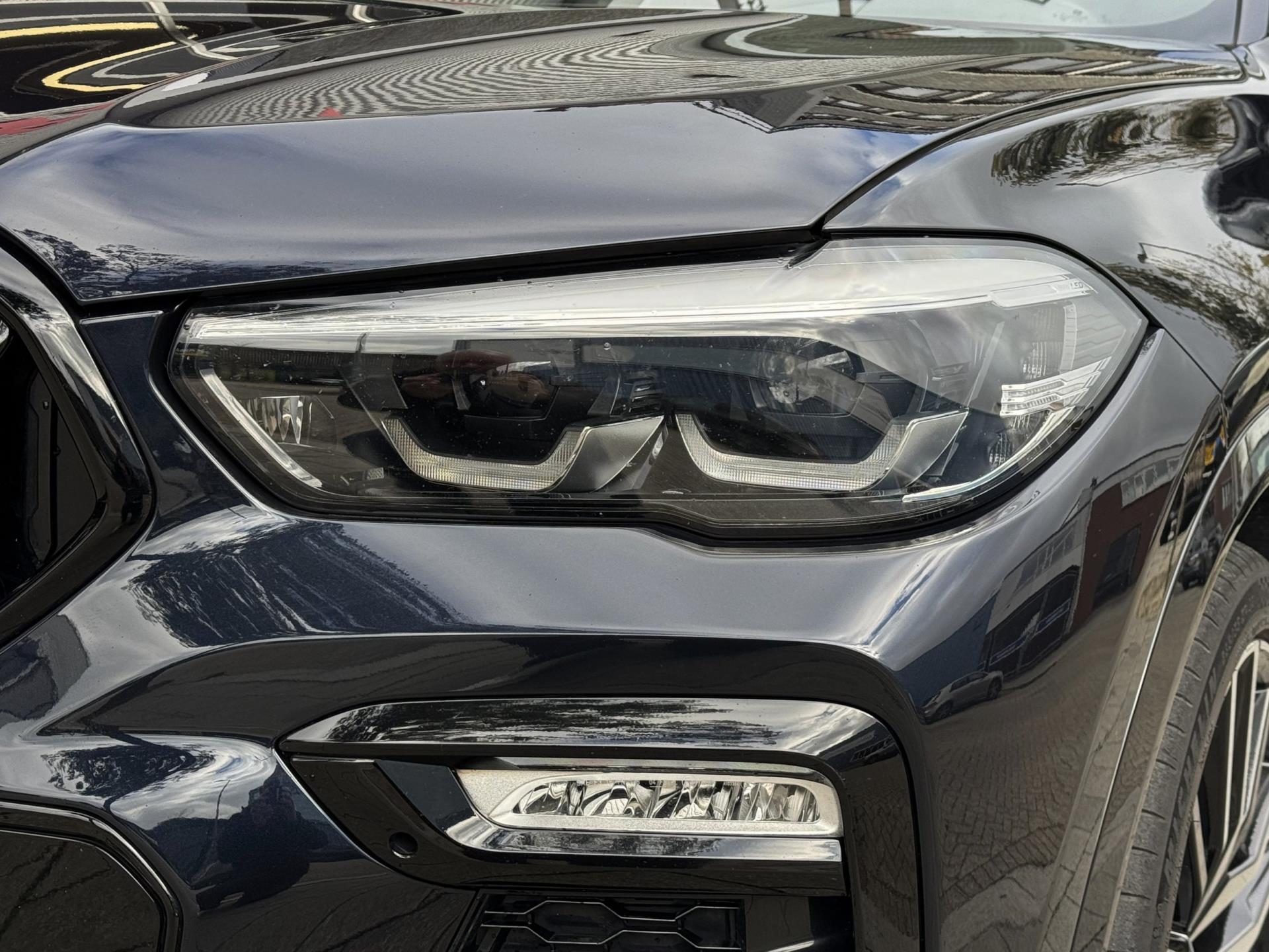 Foto van BMW X6 Xdrive30d