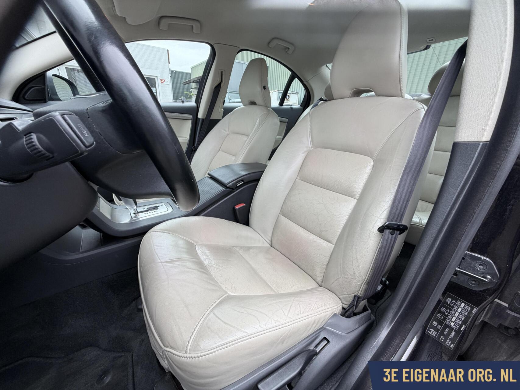 Foto van Volvo S80