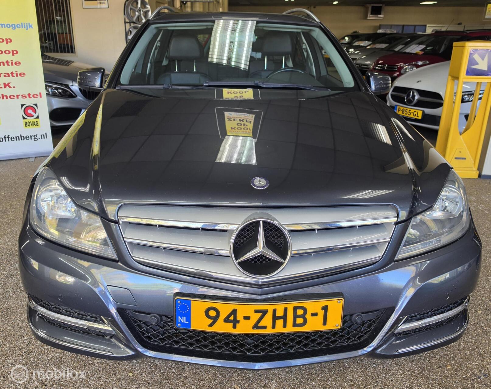 Foto van Mercedes-Benz C 180