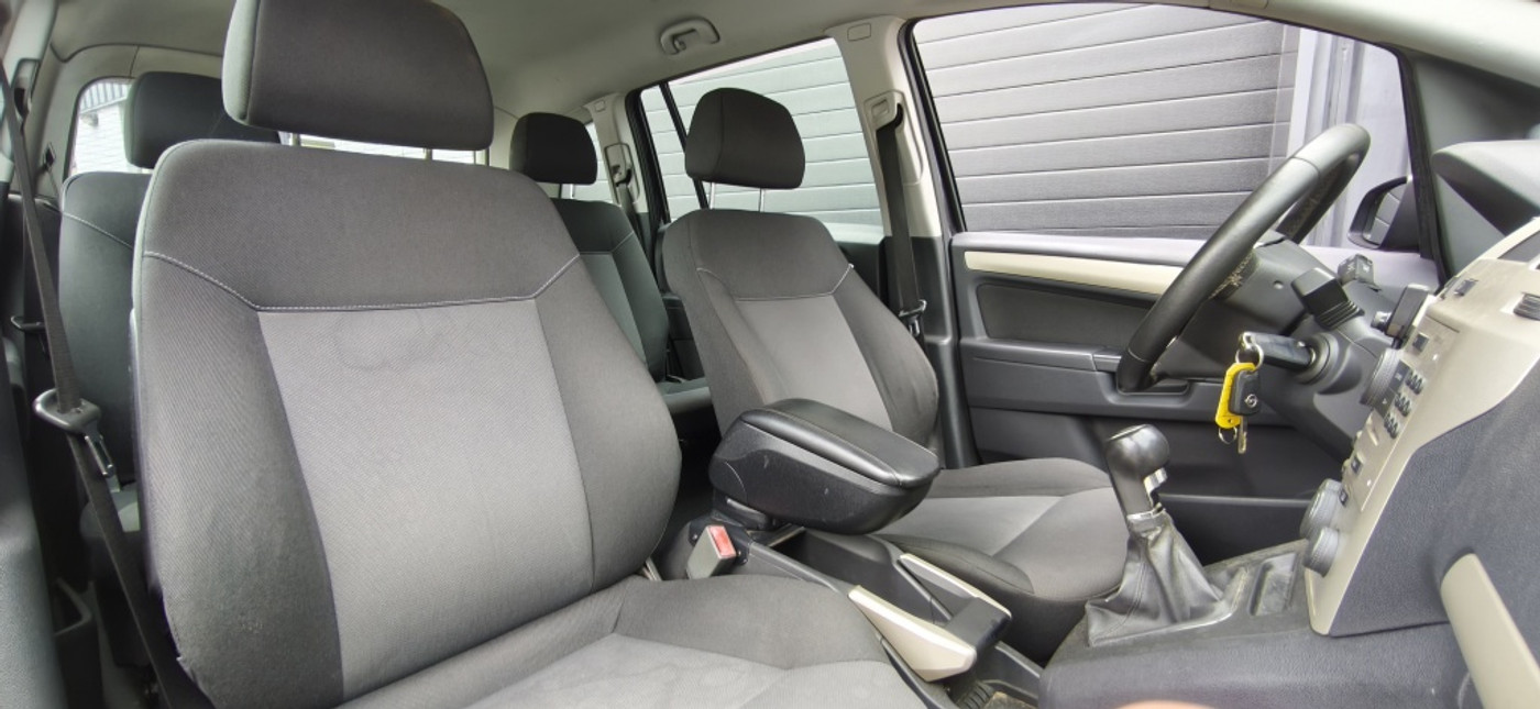 Foto van Opel Zafira