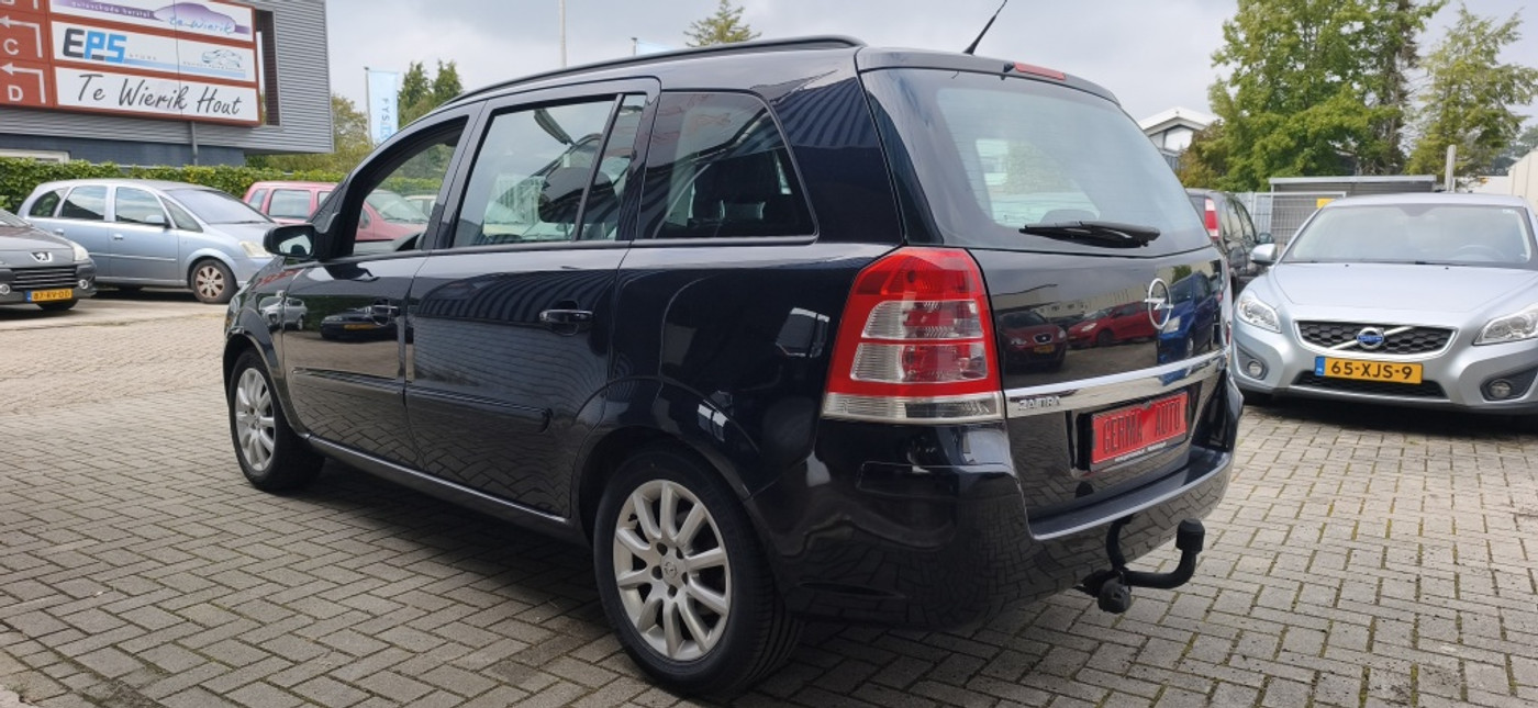 Foto van Opel Zafira