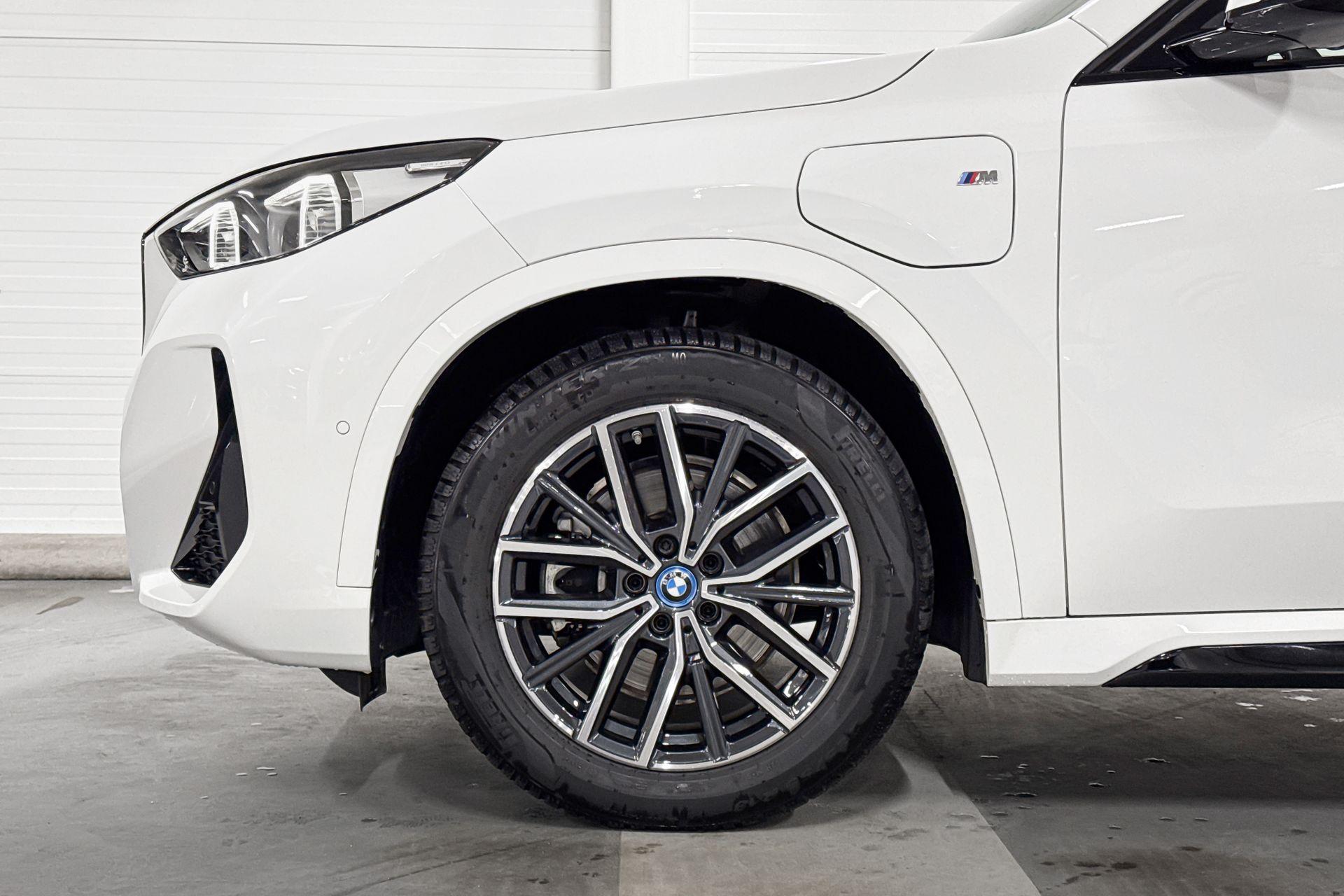 Foto van BMW X1 Xdrive25e
