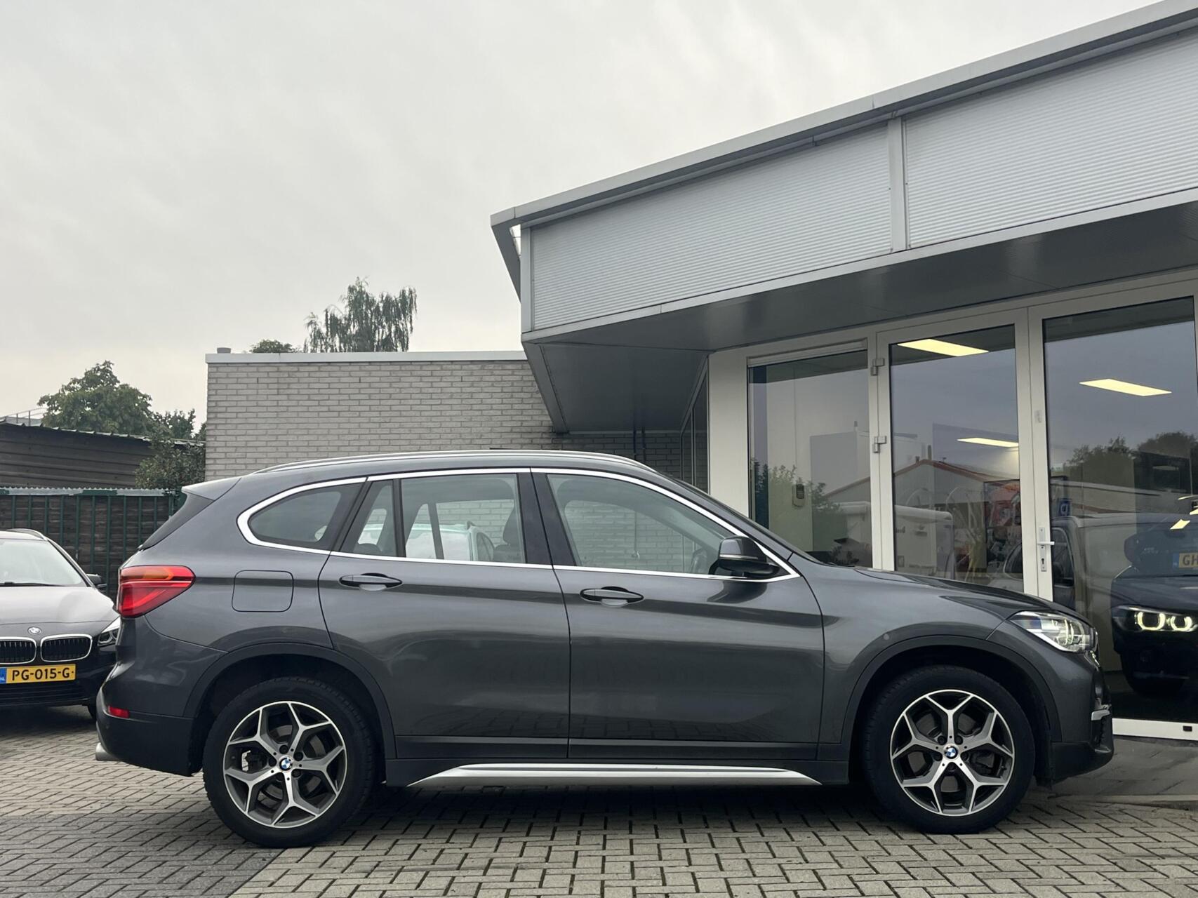 Foto van BMW X1 Sdrive20i