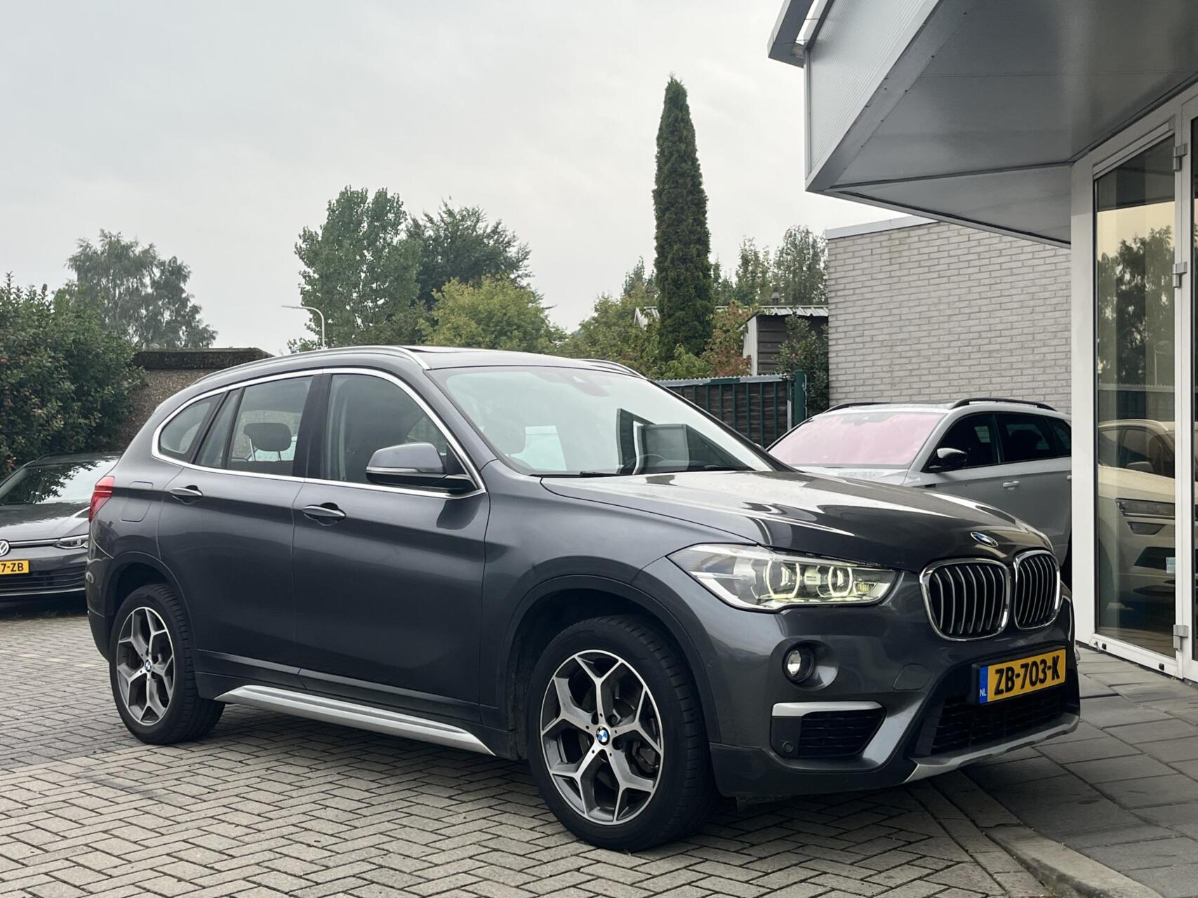 Foto van BMW X1 Sdrive20i