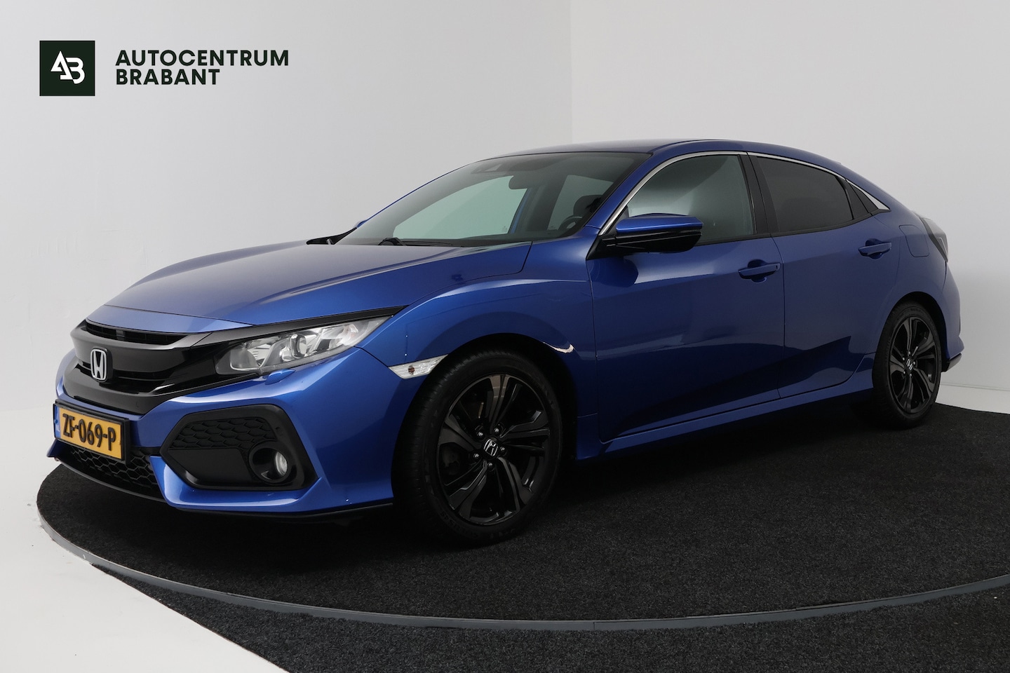 Honda Civic 5dr 1.0 i-VTEC Elegance (TREKHAAK, DIGITALE COCKPIT, CAMERA, STOELVERWARMING, CRUISE ADAPTIEF, PARKEERSENSOREN) 2019 - voorkant