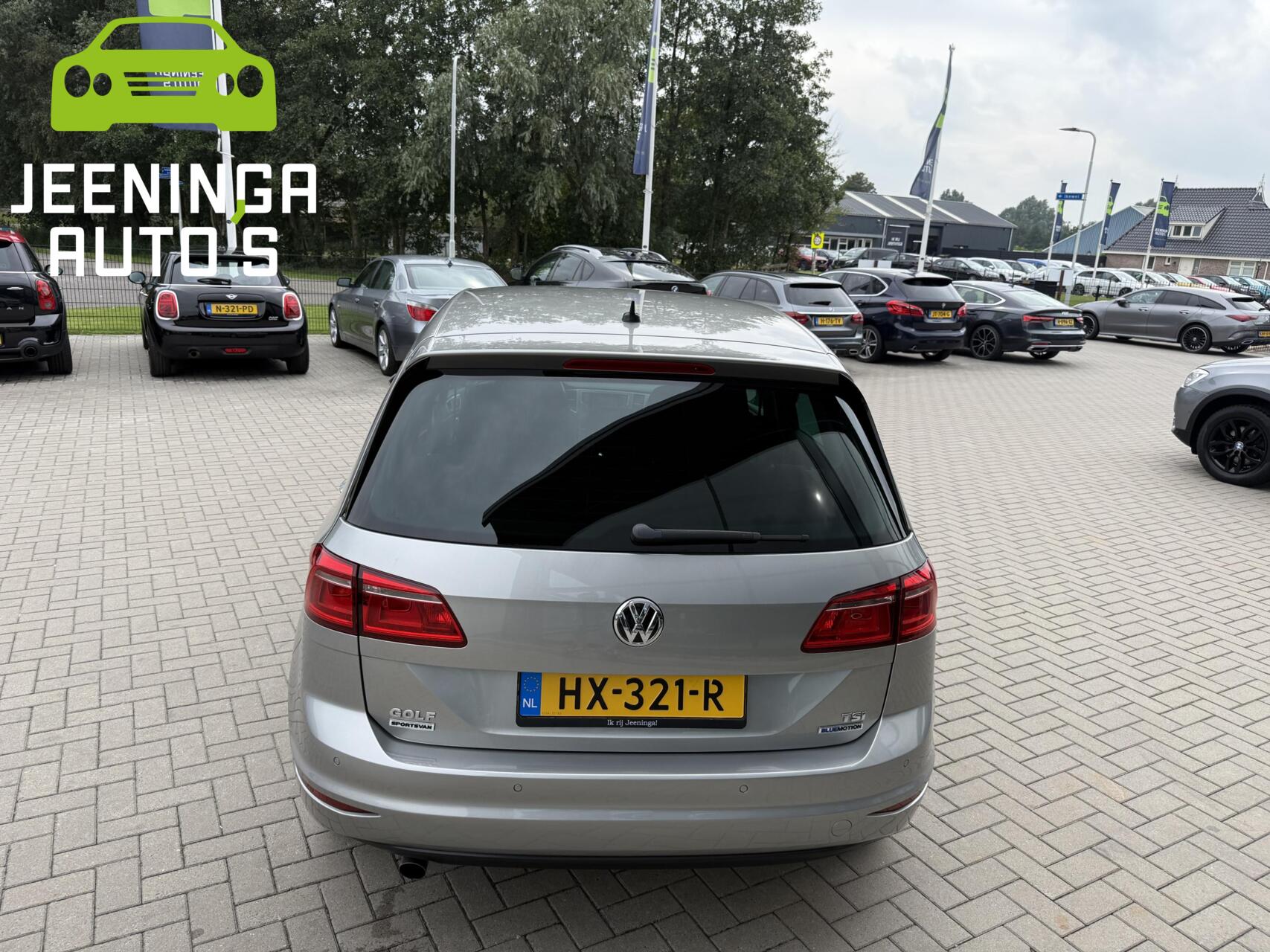 Foto van Volkswagen Golf Sportsvan