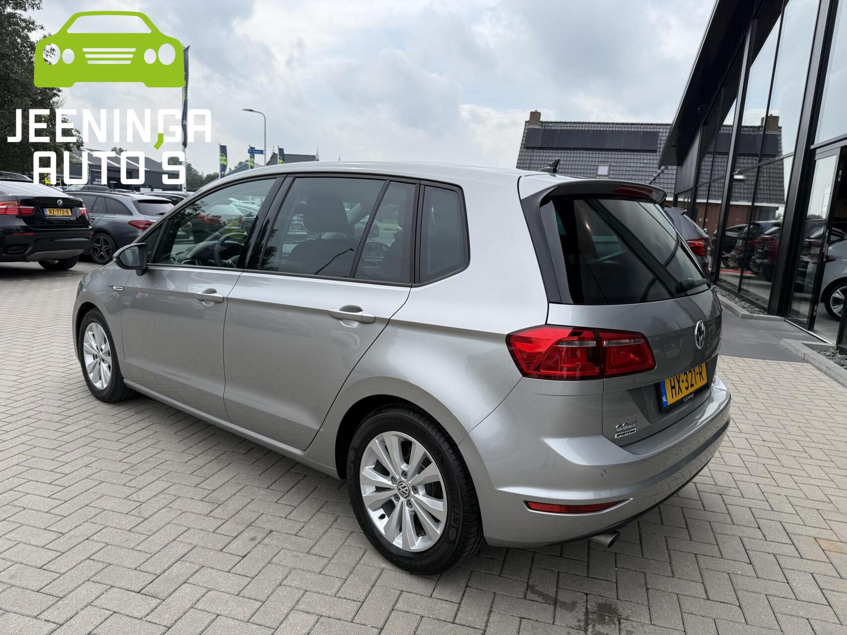Foto van Volkswagen Golf Sportsvan