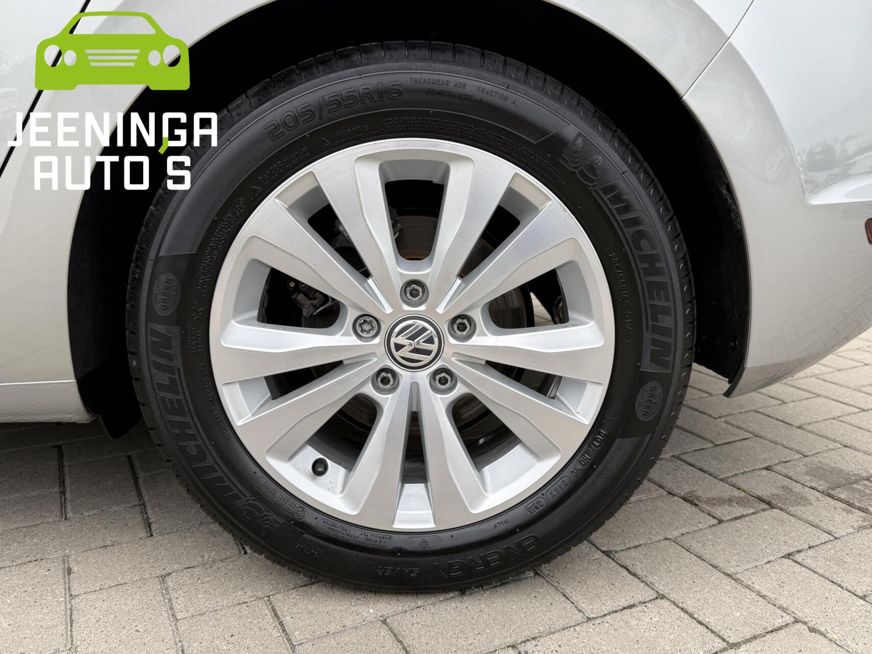 Foto van Volkswagen Golf Sportsvan