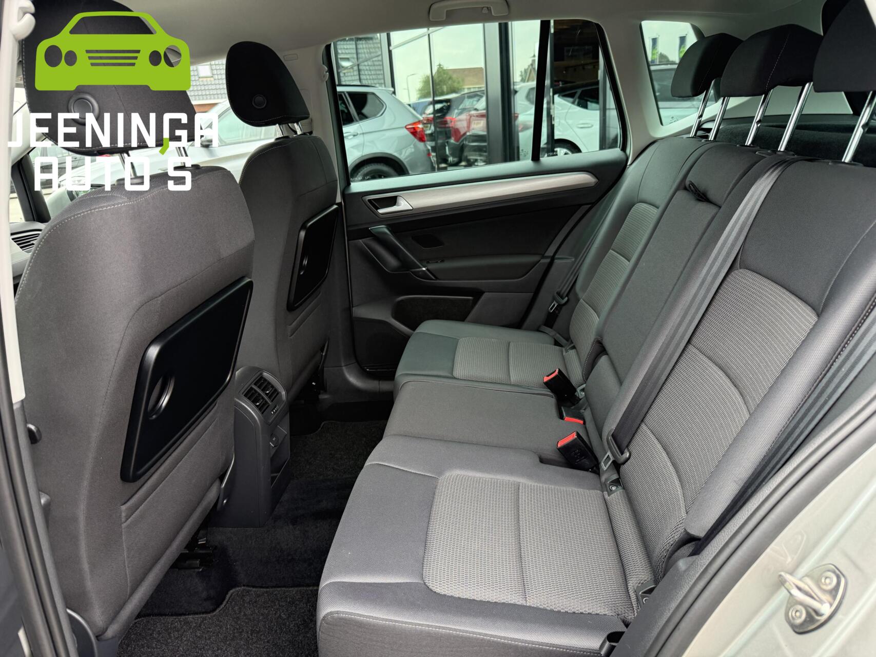 Foto van Volkswagen Golf Sportsvan