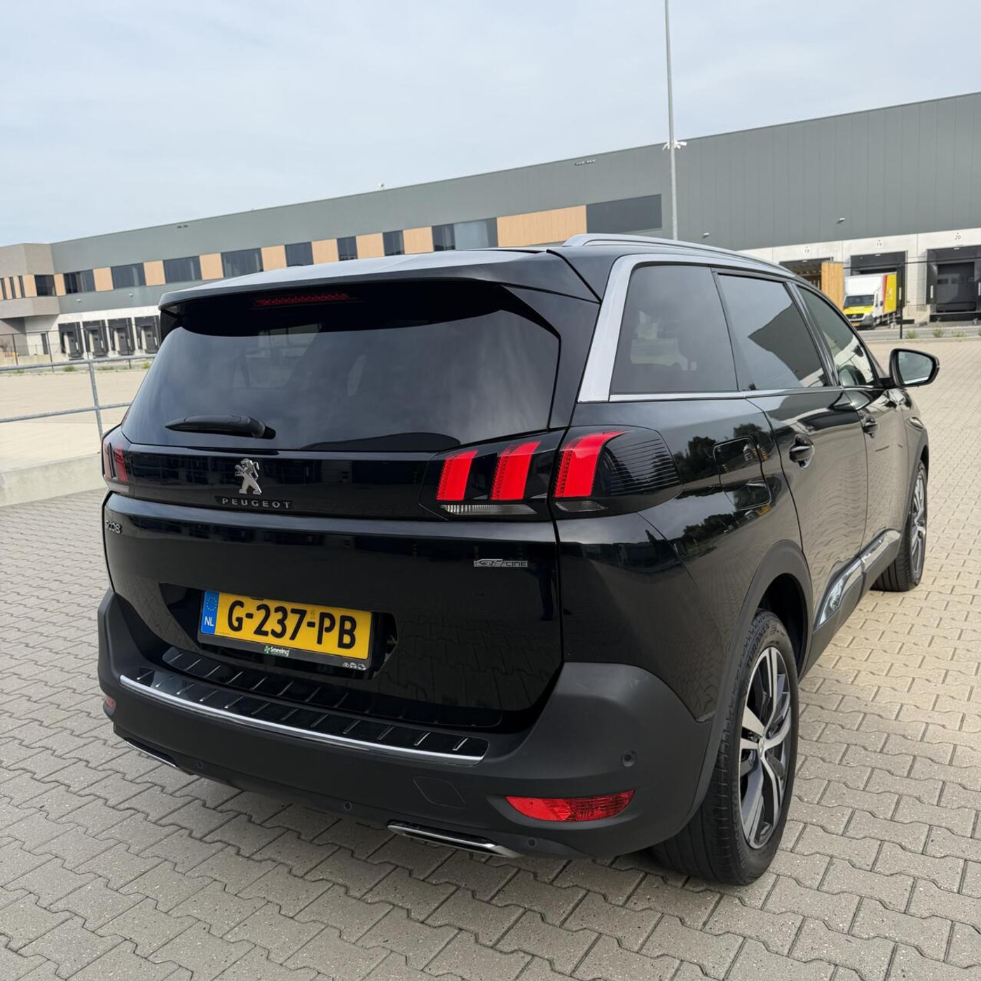 Foto van Peugeot 5008
