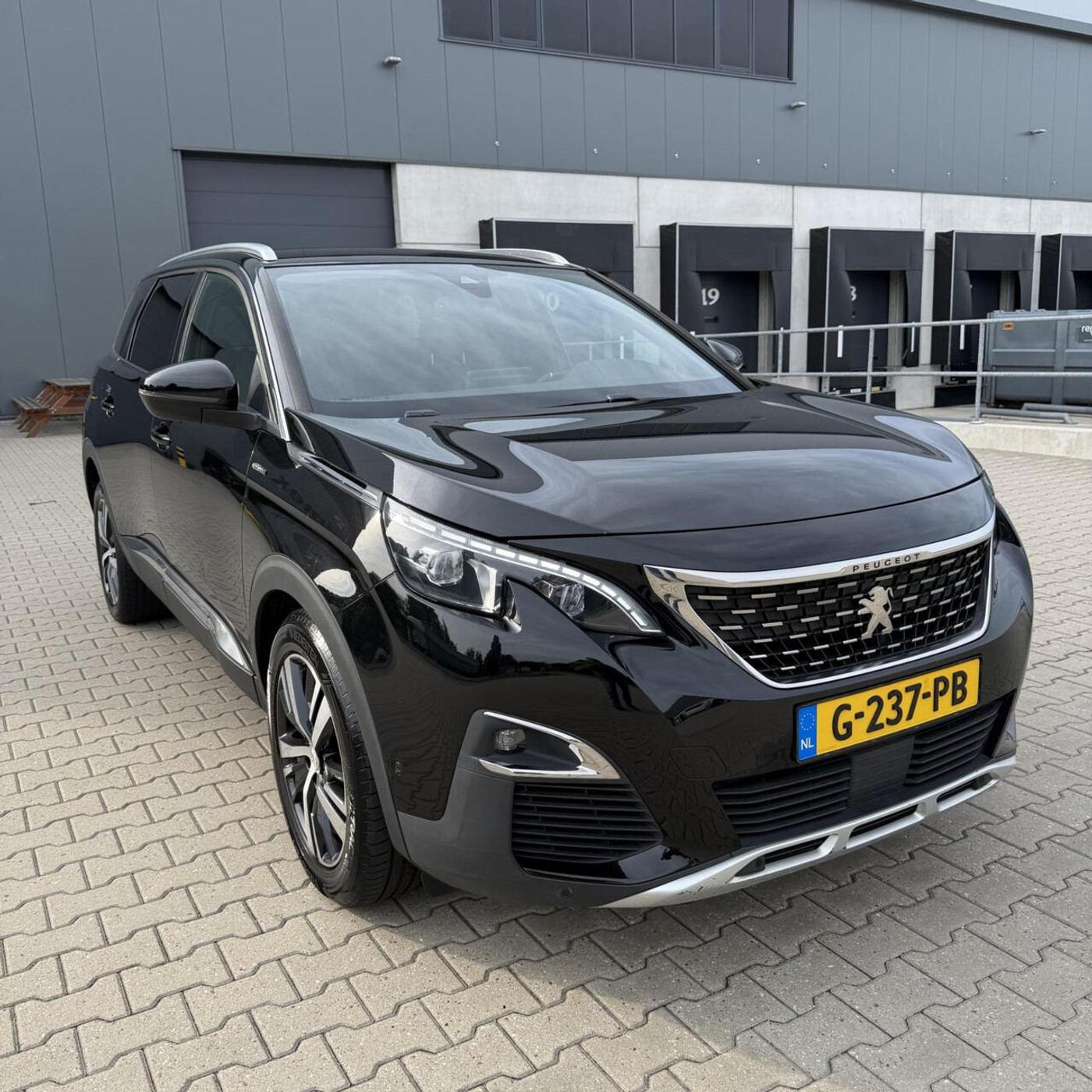 Foto van Peugeot 5008