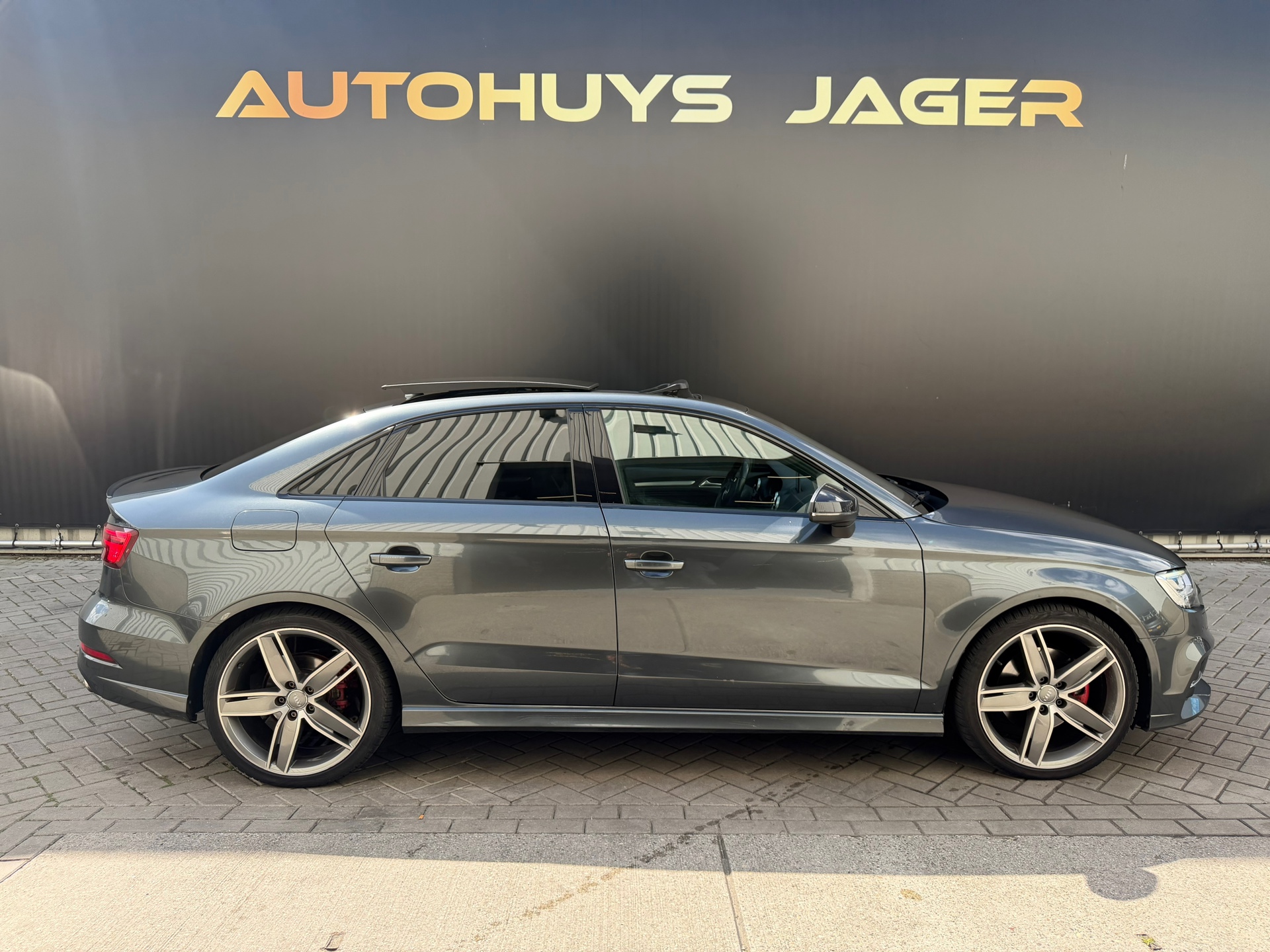 Foto van Audi A3 Limousine