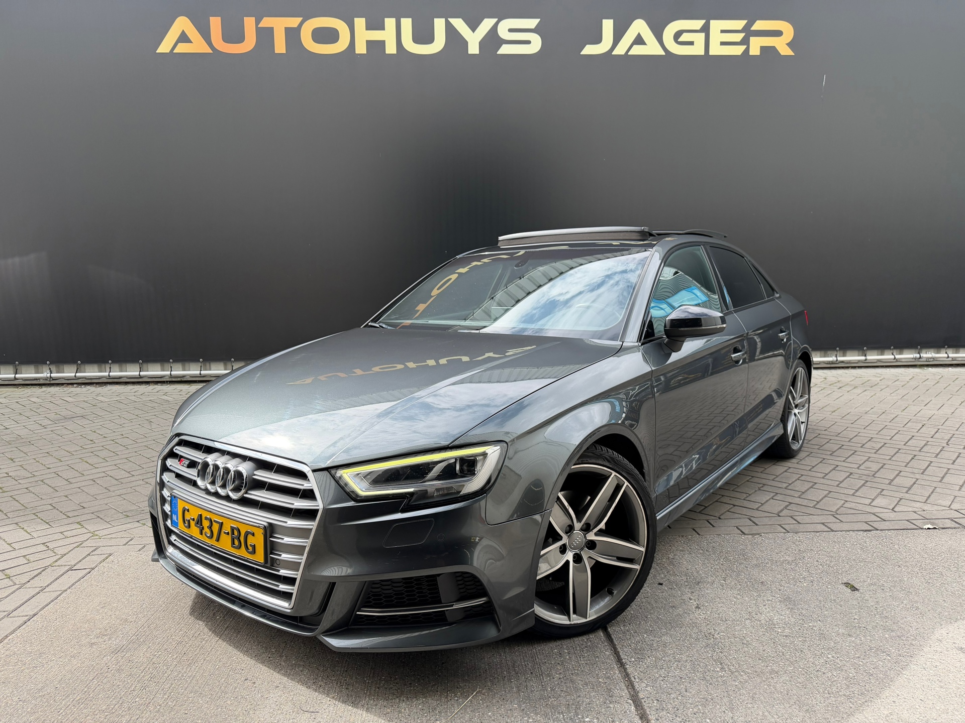 Audi A3 Limousine 2.0 TFSI Quattro Panorama B&O Virtual Cockpit Sportuitlaat Leer Sensoren 2017 - voorkant