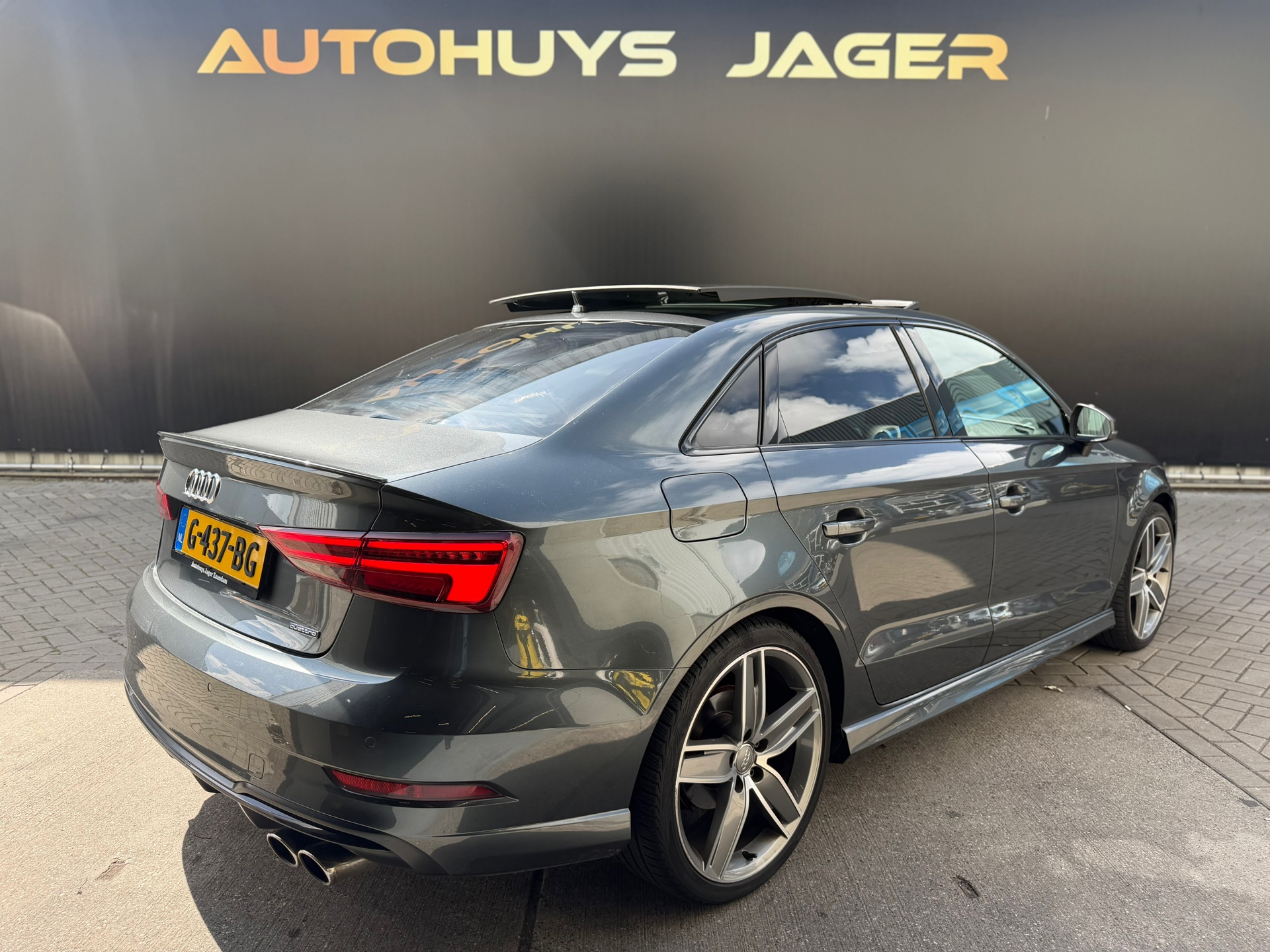 Foto van Audi A3 Limousine