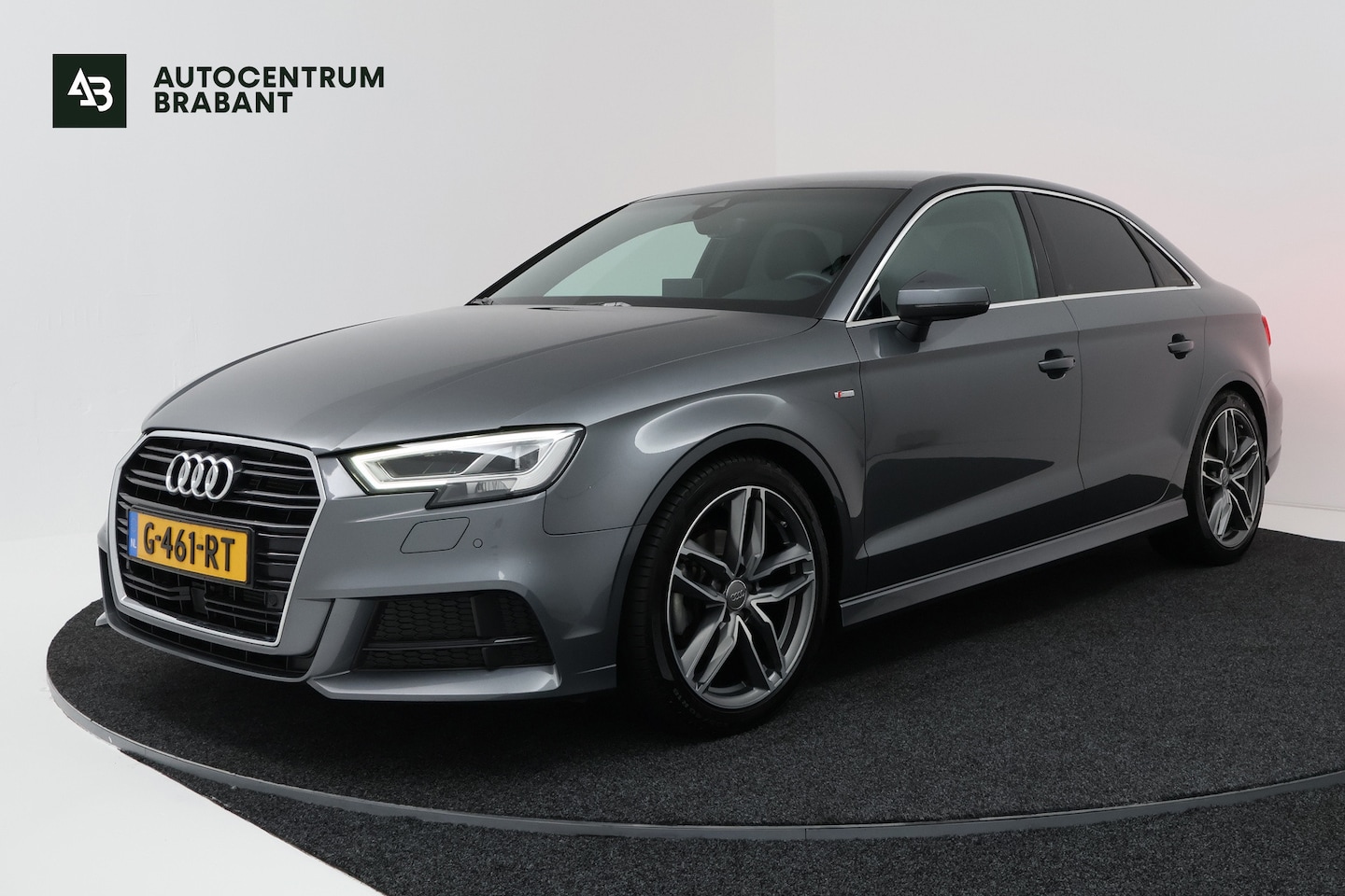 Audi A3 Limousine 35 TFSI CoD Advance Sport Automaat (VIRTUAL COCKPIT, STOELVERWARMING, ADAPTIVE CRUISE, PARKEERSENSOREN) 2019 - voorkant