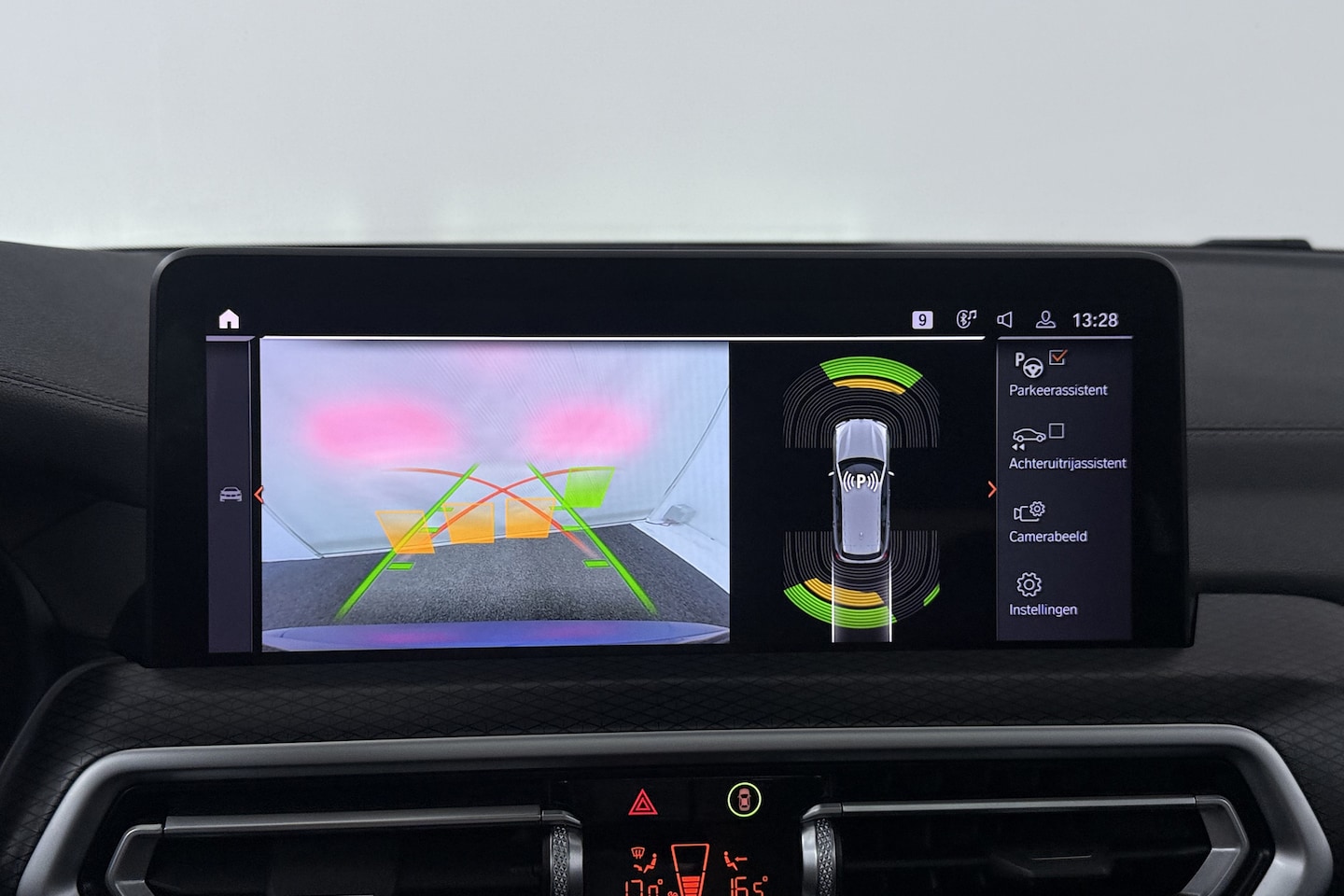 Foto van BMW Ix3