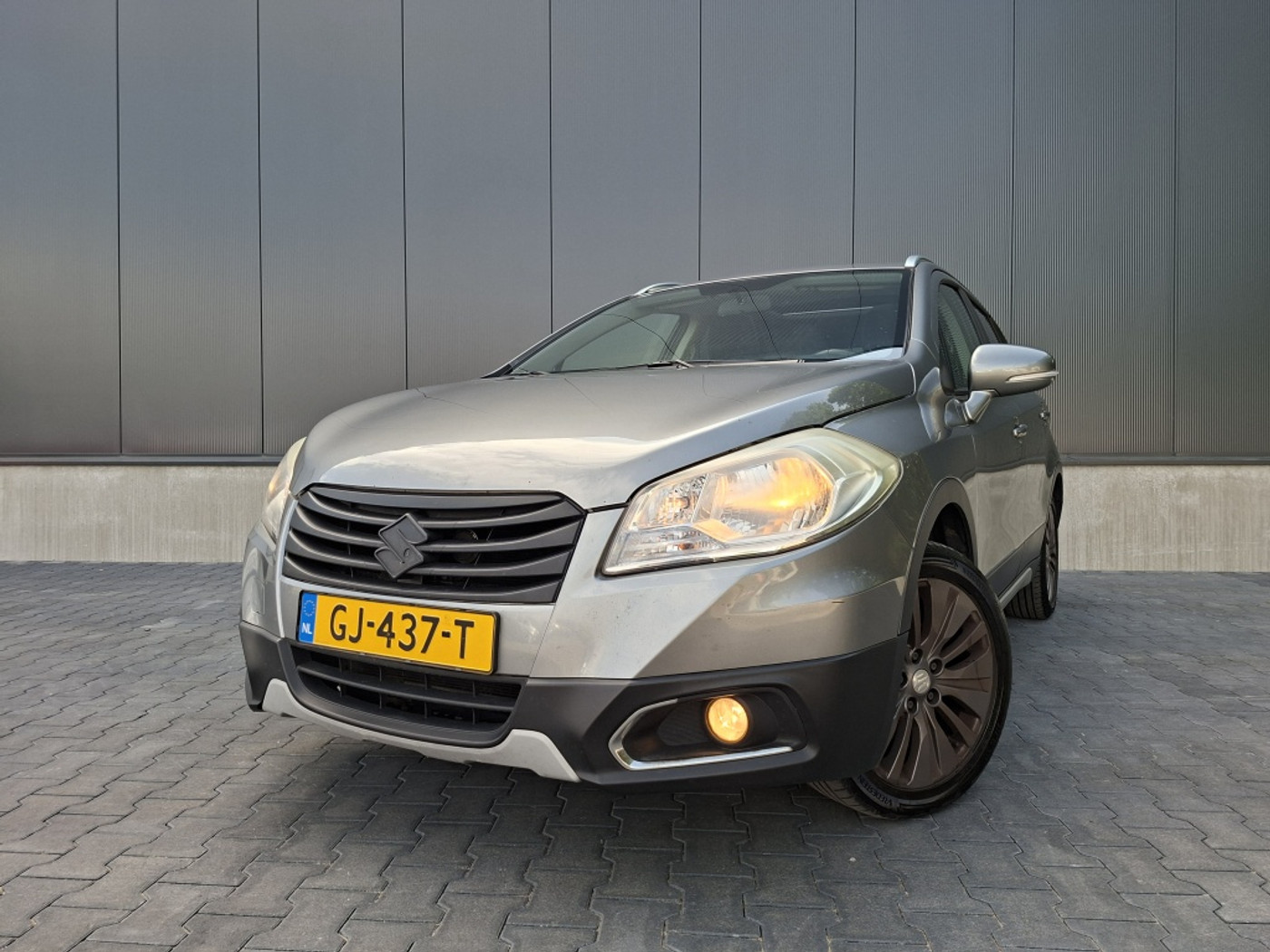 Suzuki Sx4 1.6 Business Ed. Pro | Trekhaak | Schuifkantel dak | Dealer onderhouden 2013 - voorkant