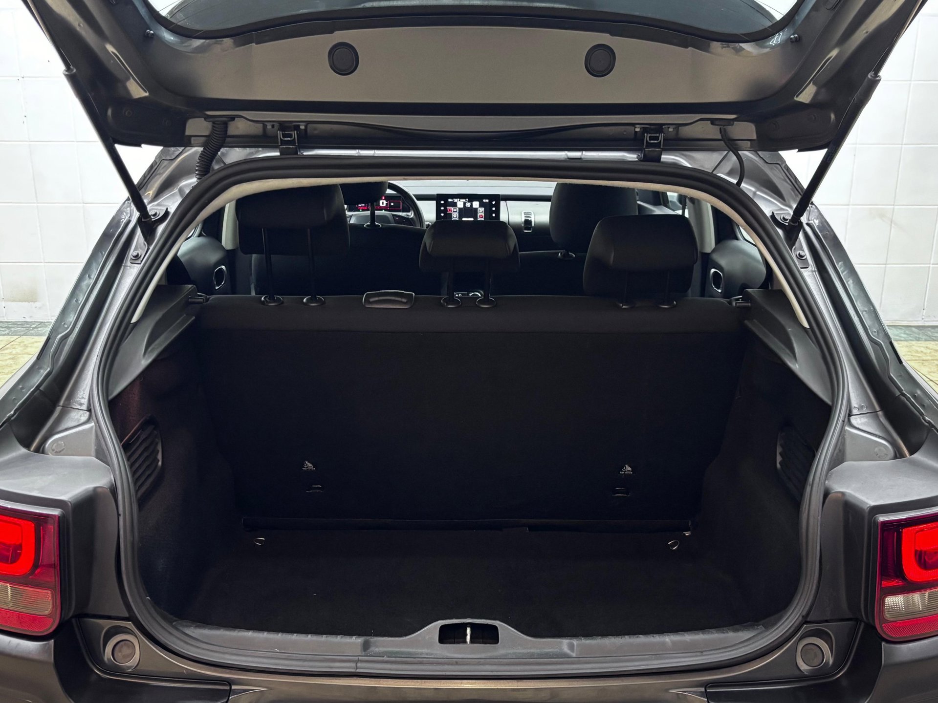 Foto van Citroen C4 Cactus