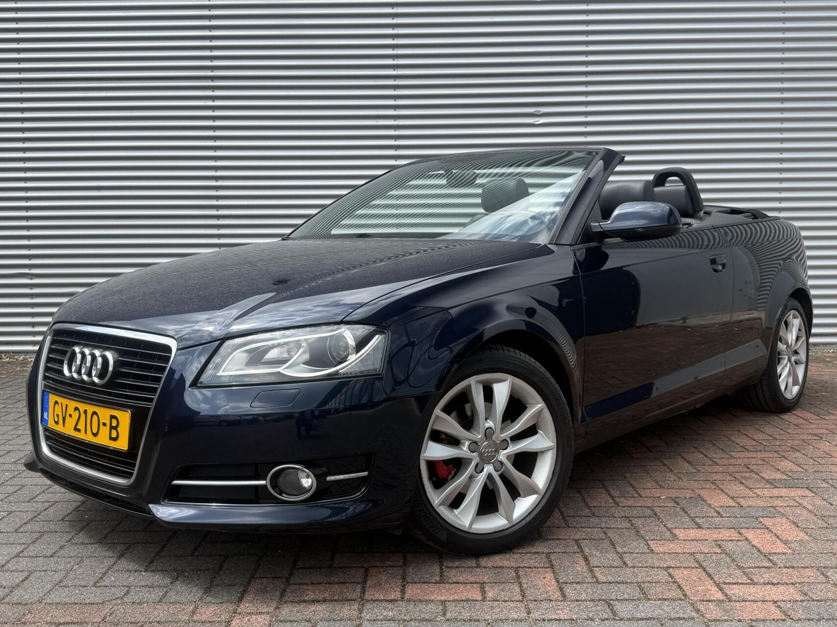 Audi Audi A3 Cabriolet 1.2 TFSI Ambition Pro Line S Airco Cruise Navi Leer 2011 Let op Bij geluid in de motor Rijdt Perfect 2011 - voorkant