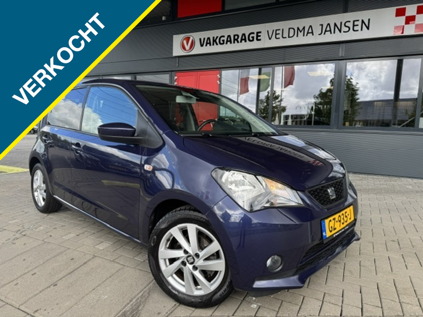 Seat Mii 1.0 SPORT CONNECT 5-DRS. + AIRCO/LMV/DAB RADIO BT 2015 - voorkant