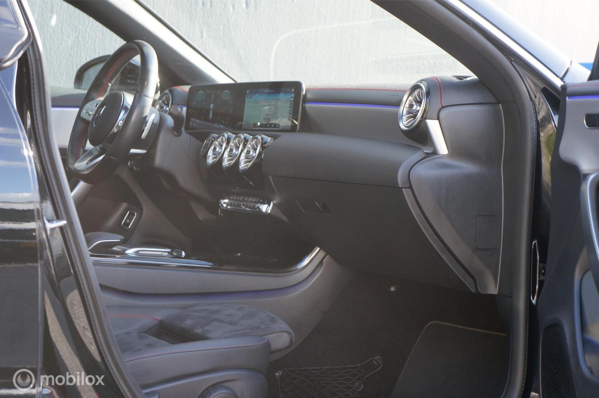 Foto van Mercedes-Benz Cla-klasse Shooting Brake