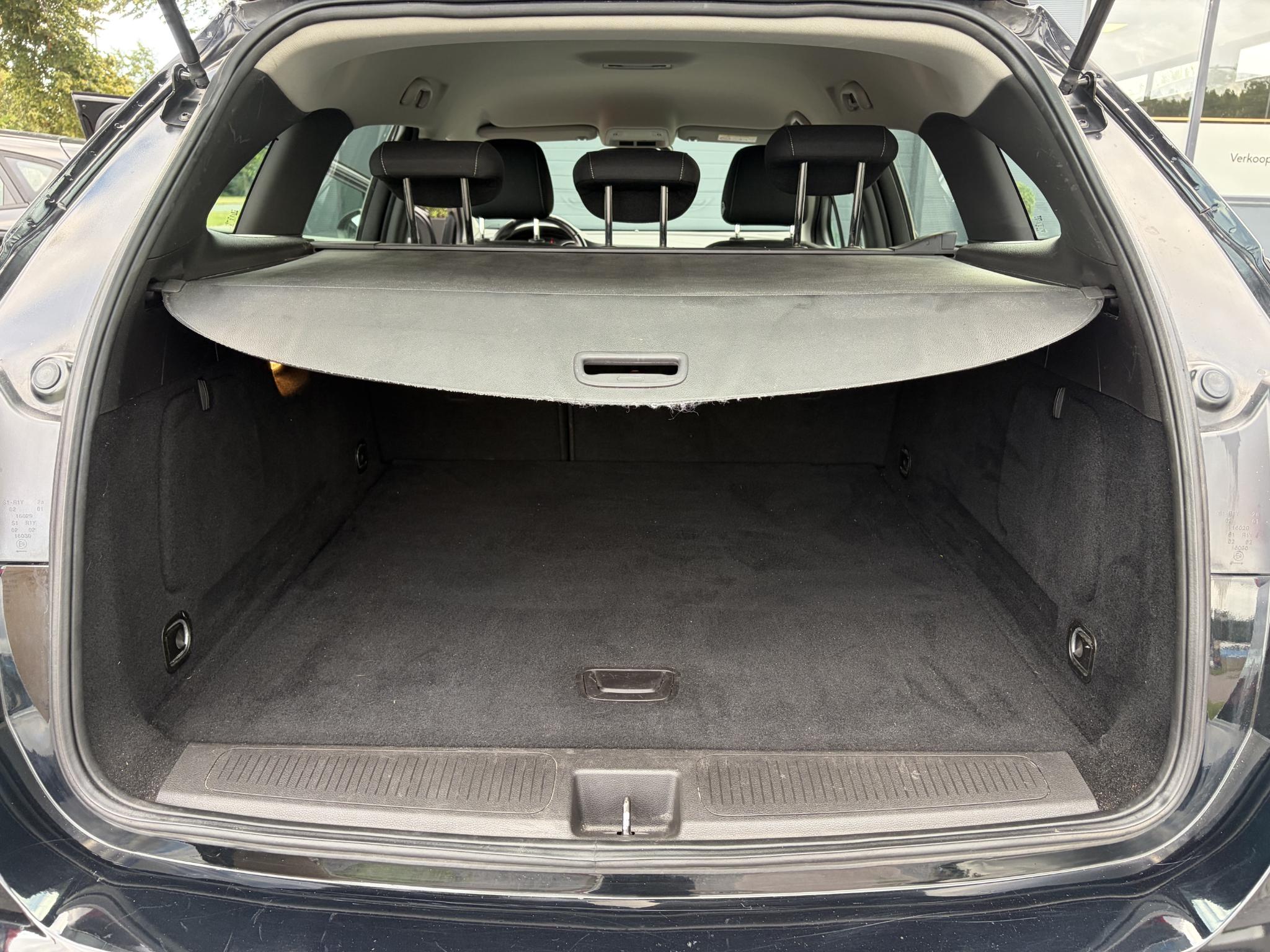 Foto van Opel Astra Sports Tourer