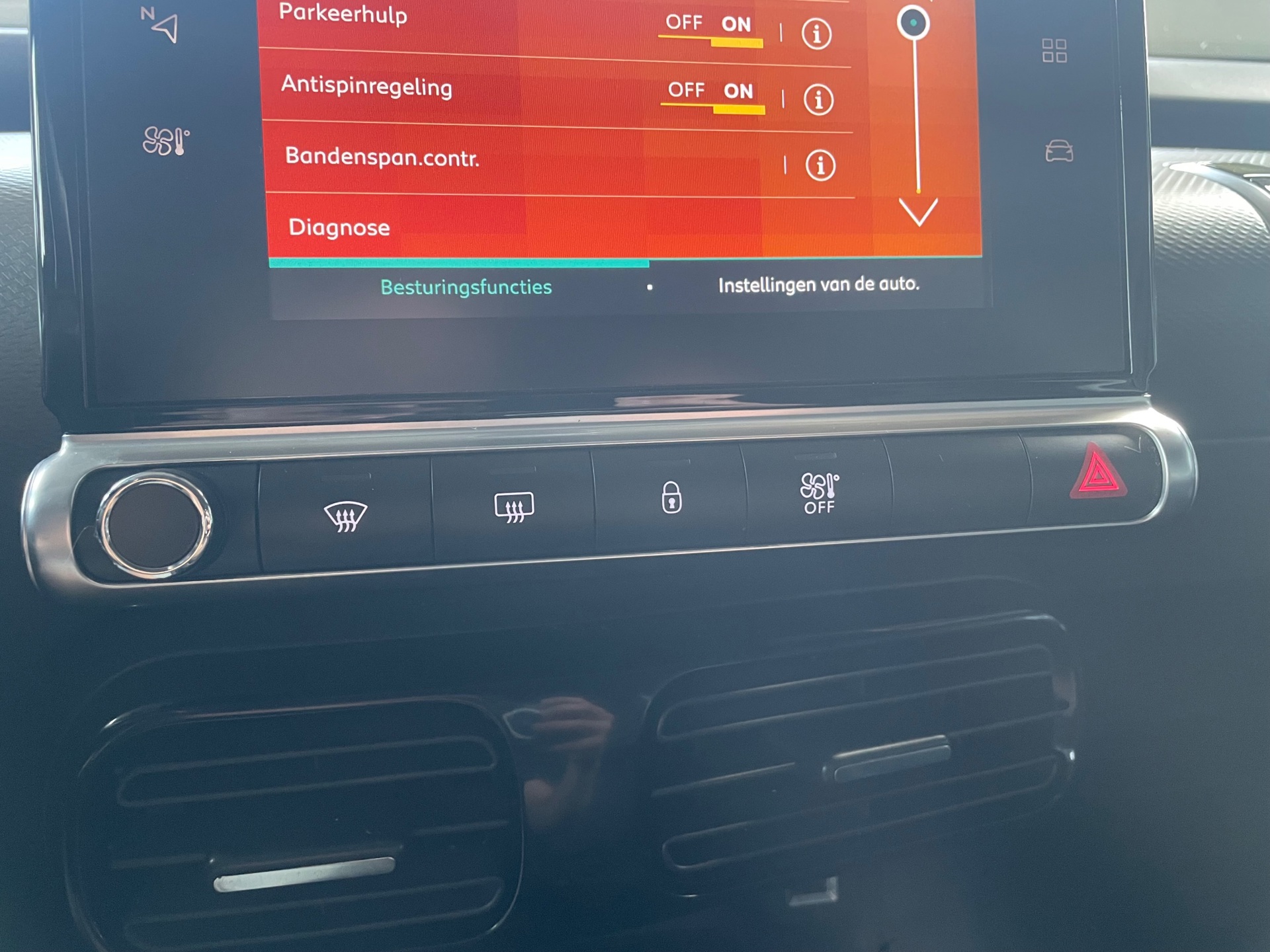Foto van Citroen C4 Cactus