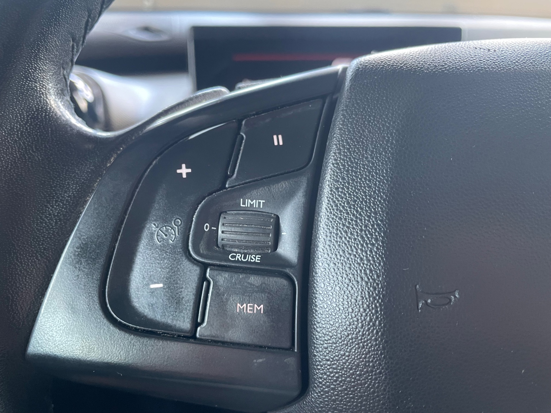 Foto van Citroen C4 Cactus