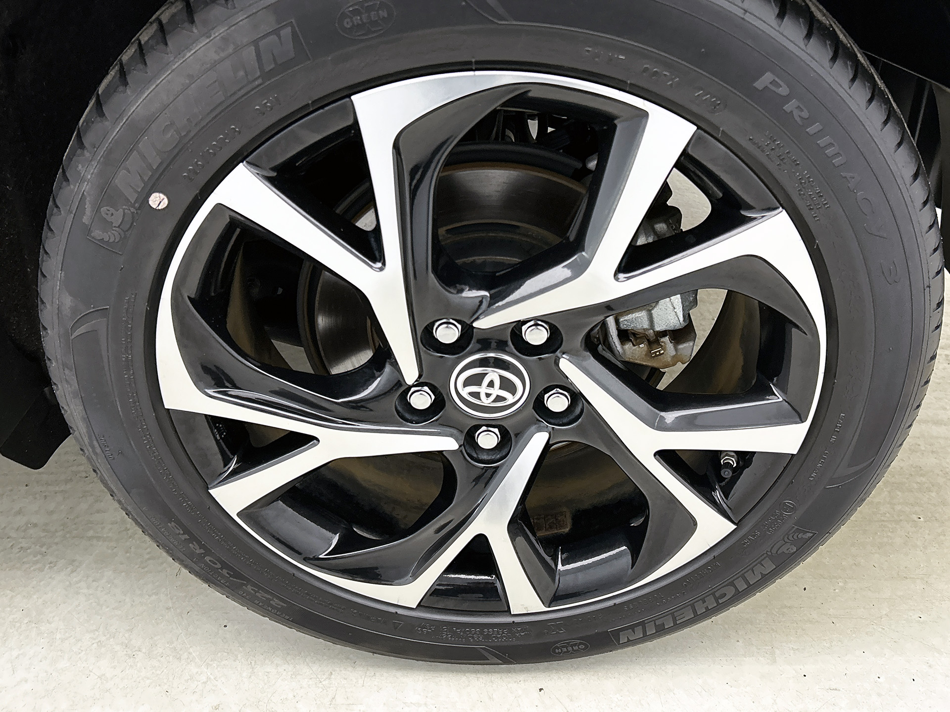 Foto van Toyota Toyota C-hr