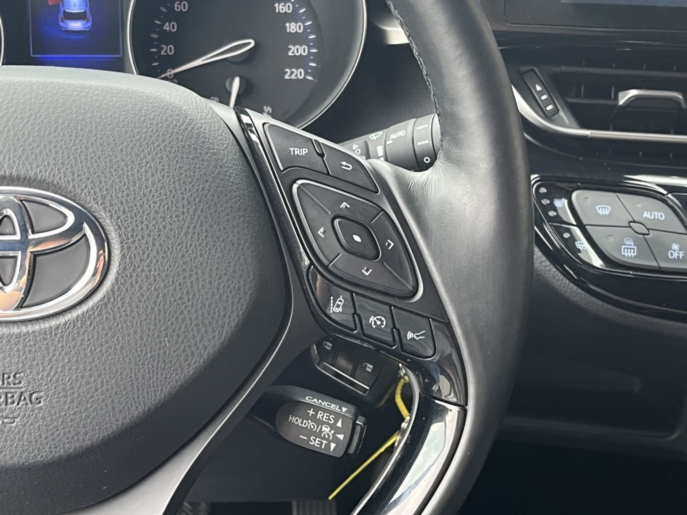 Foto van Toyota Toyota C-hr