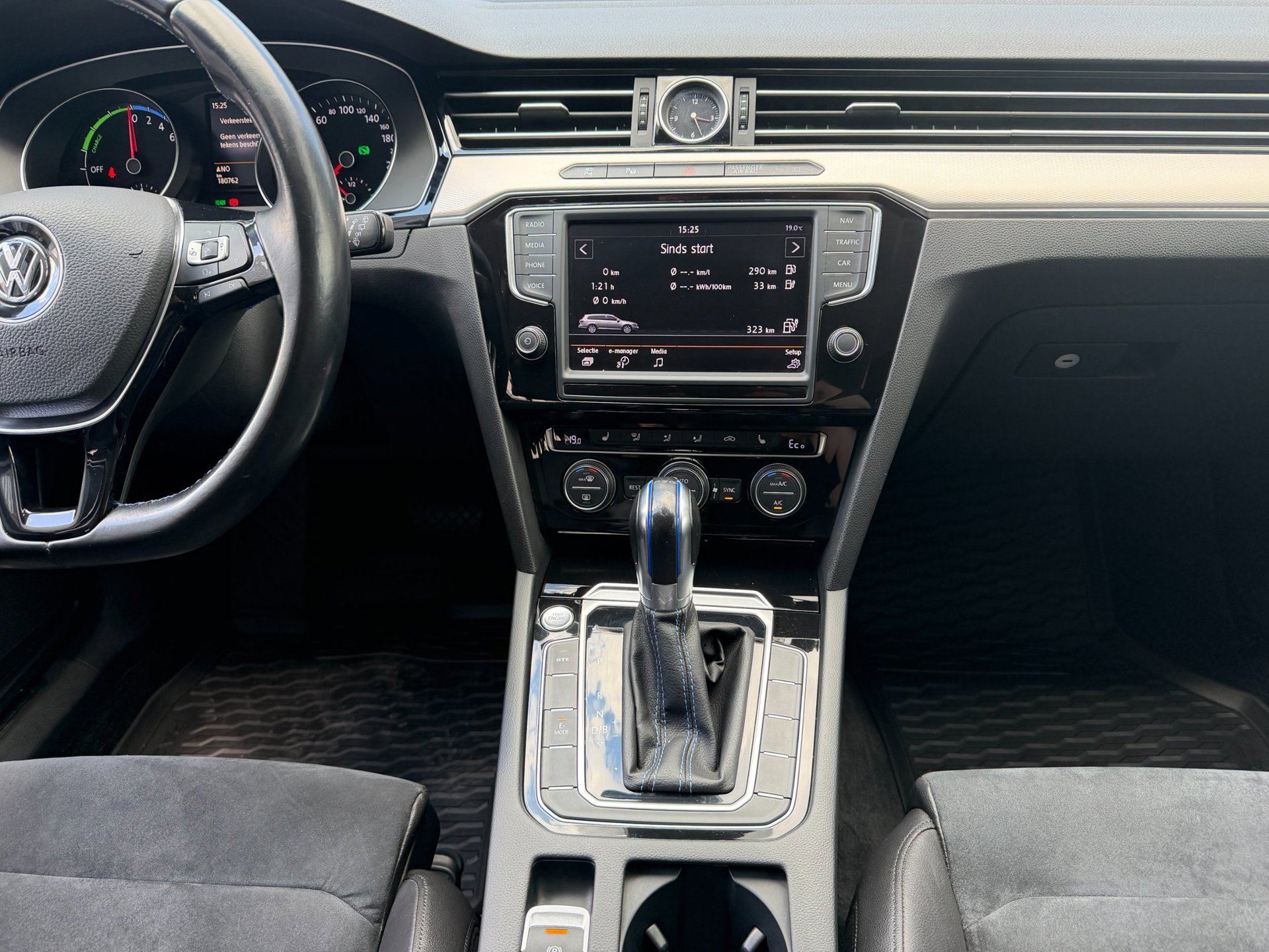 Foto van Volkswagen Passat